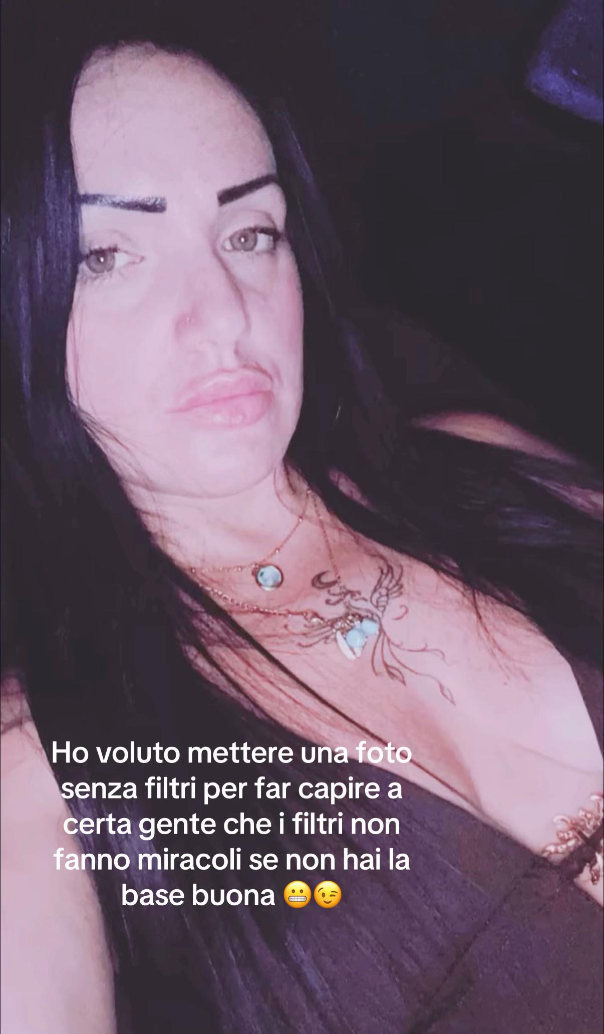 @Giusy Marchisello885