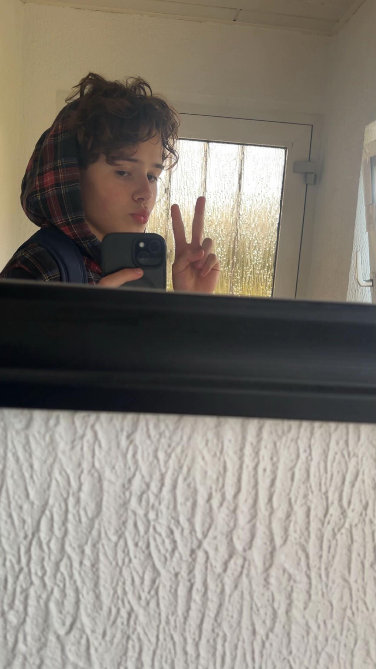 @Larpvid