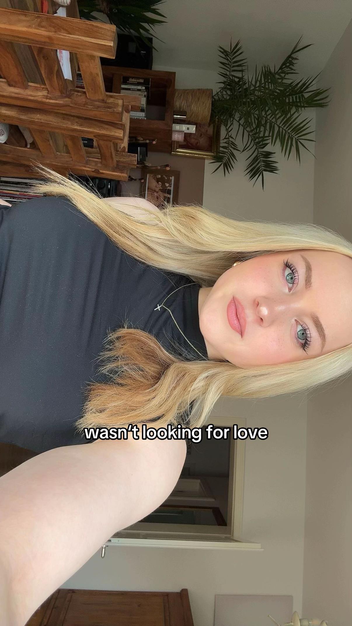 @𝐽𝐴𝑁𝐼𝑁𝐴
