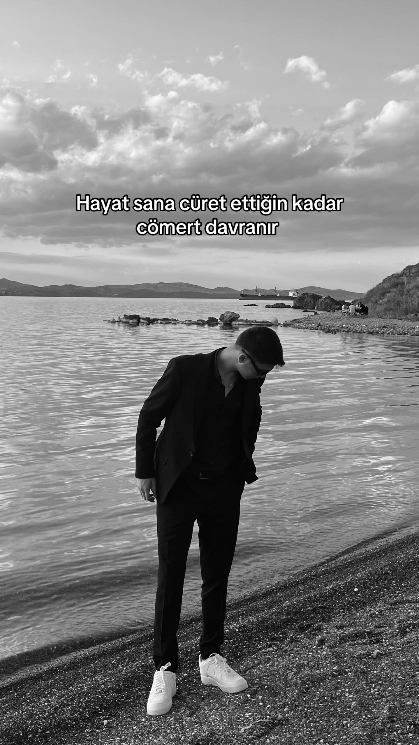 @Eren