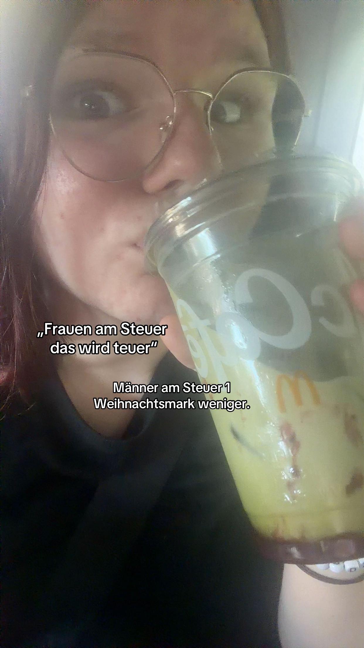 @𝕷𝖆𝖚𝖗𝖎𝖓𝖆
