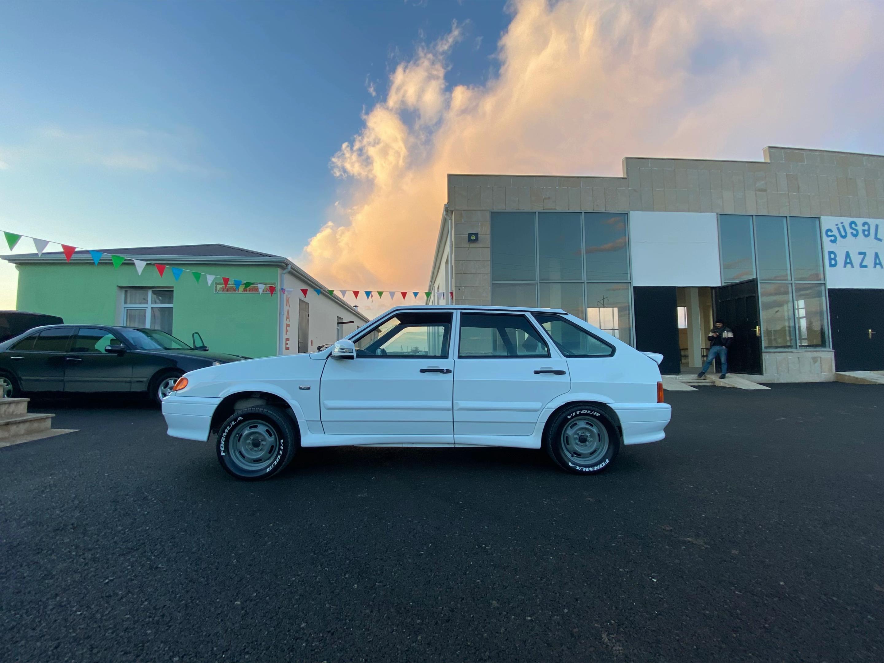 @002