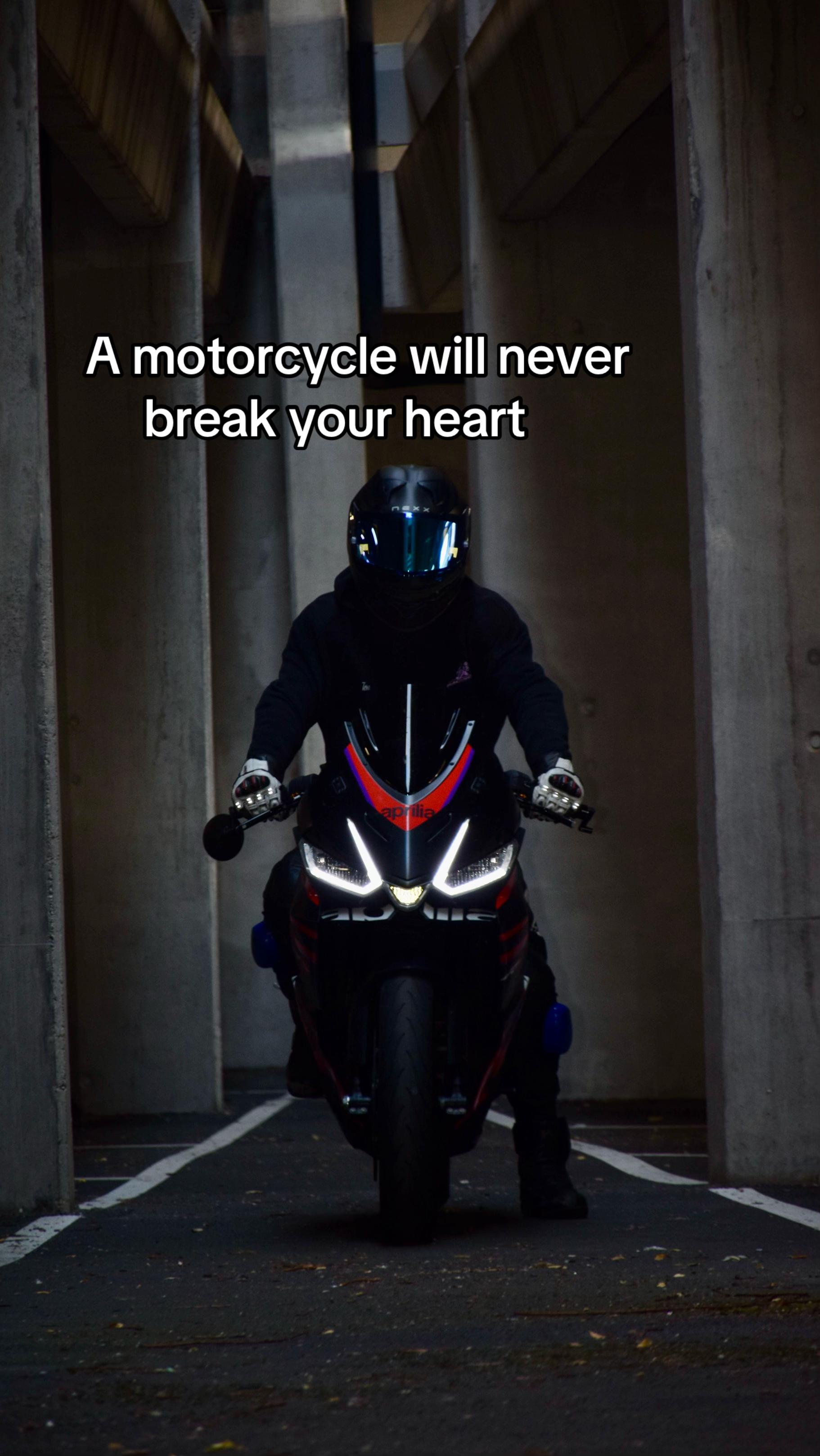 @///M✘ꜱɴᴀᴋᴇ