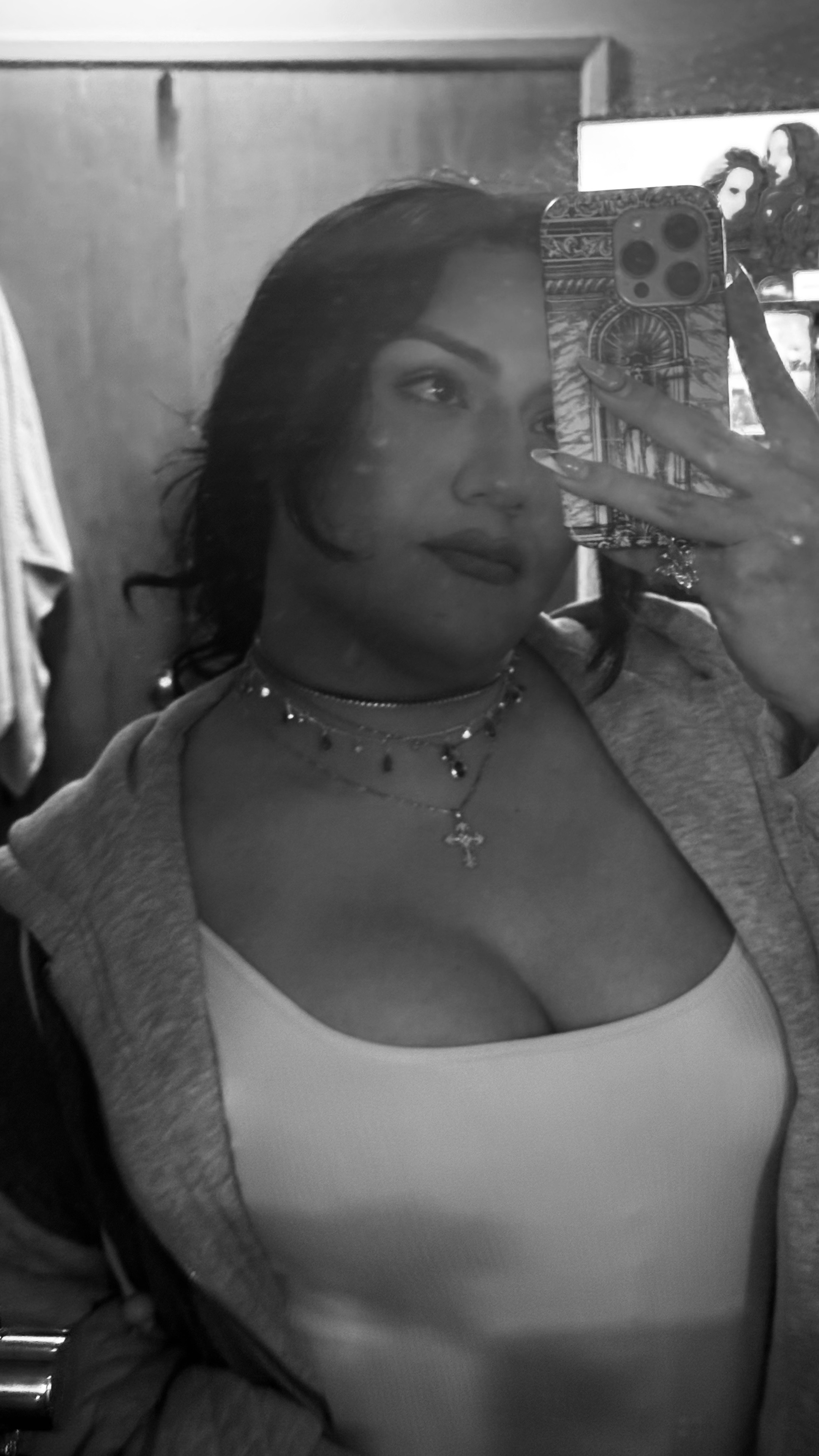 @Luna97