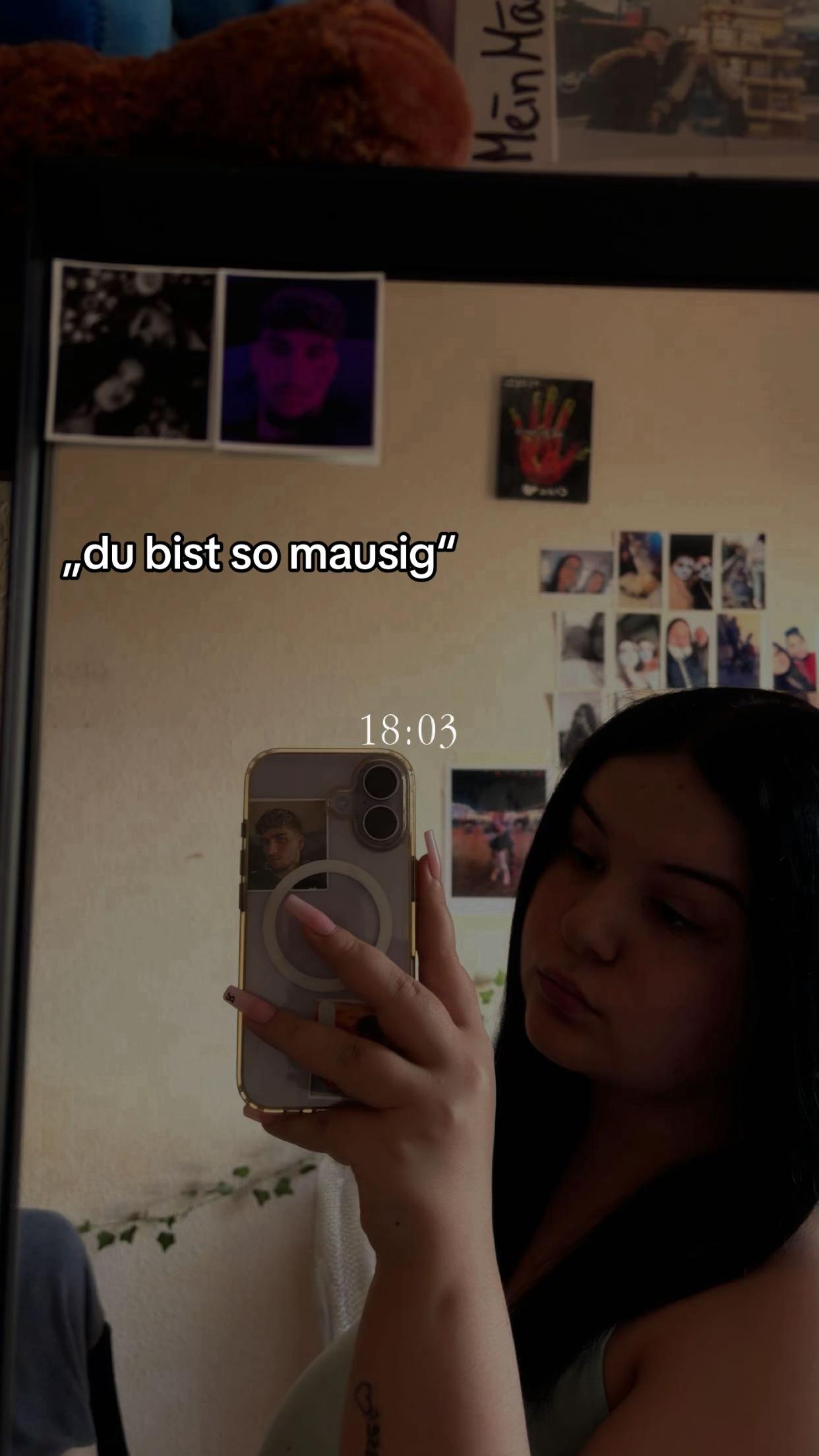 @✨𝓐𝓷𝓰𝓲𝓜𝓮𝓸𝔀✨