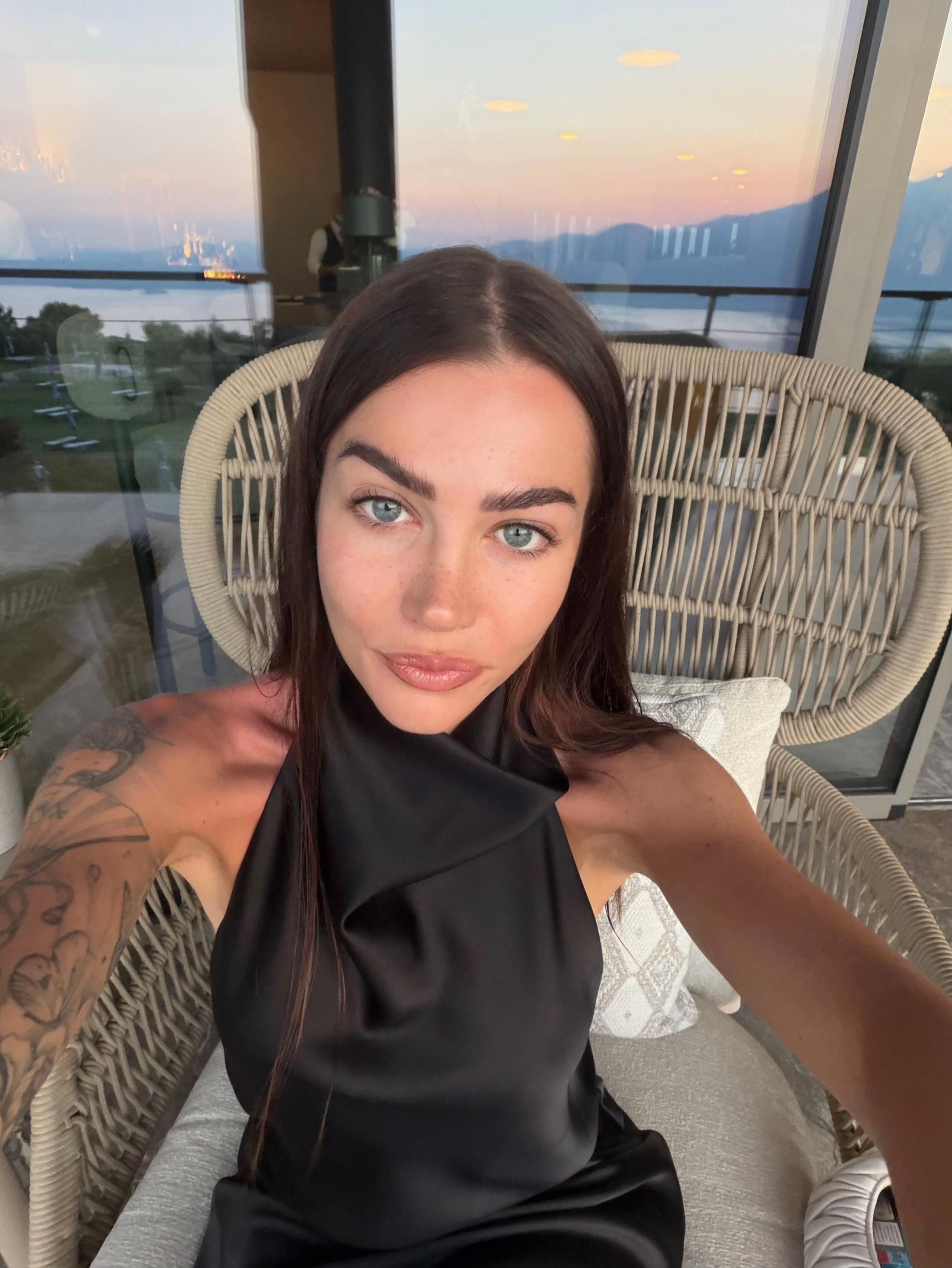 @stellaaa.stellinaaa