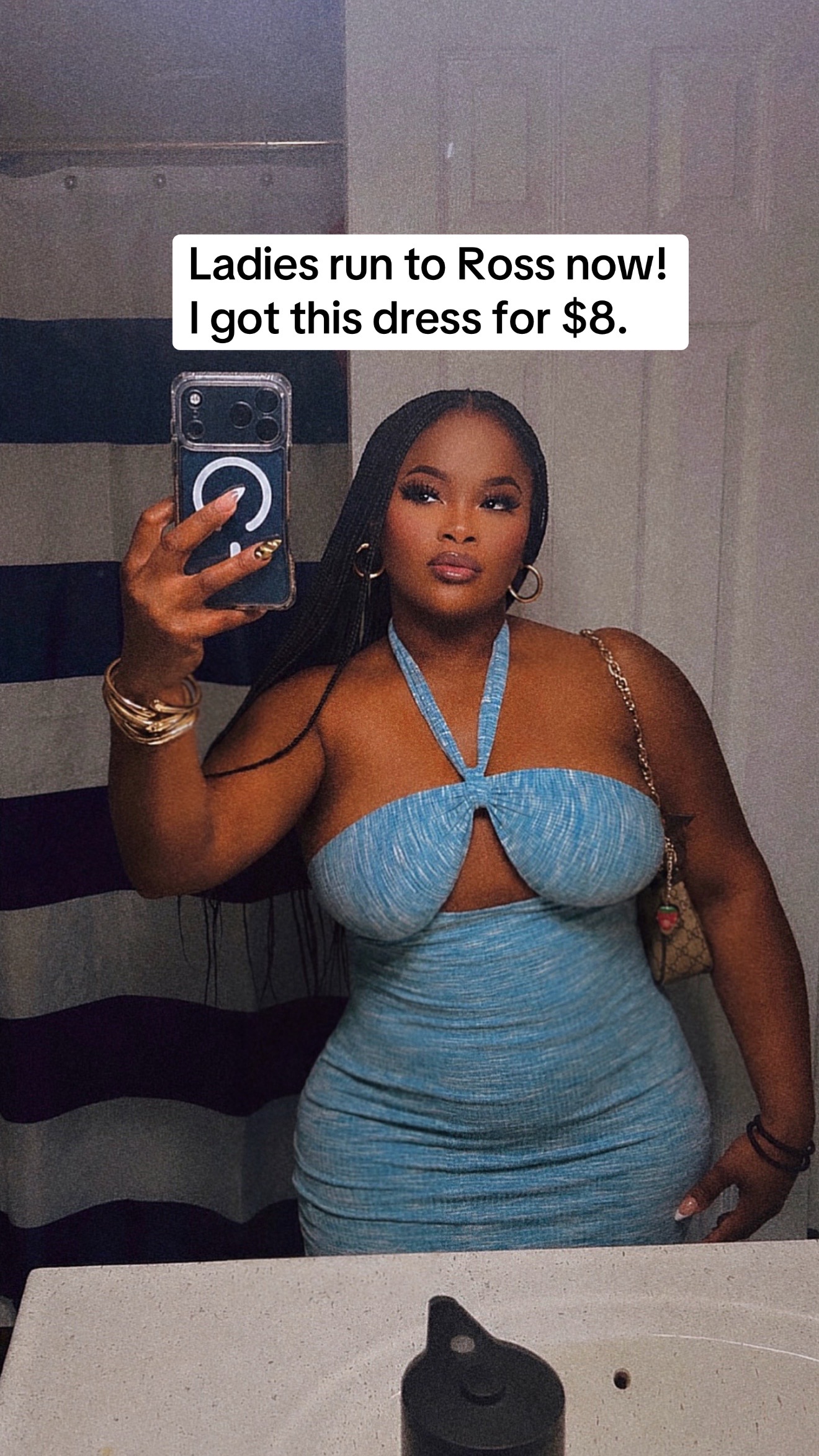 @Xoxo