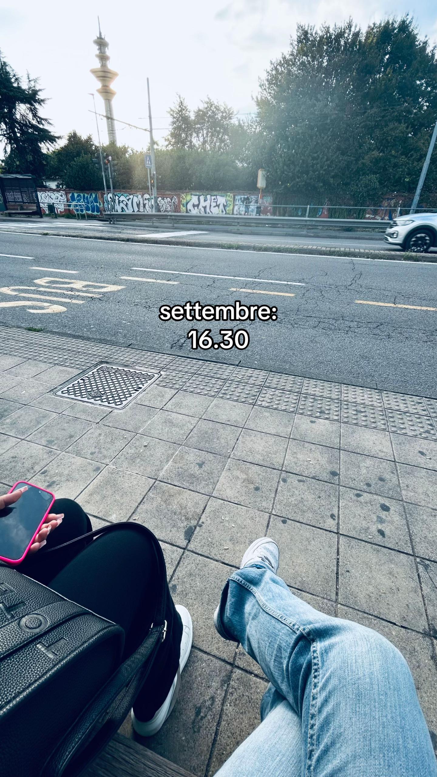 @𝐑🌟