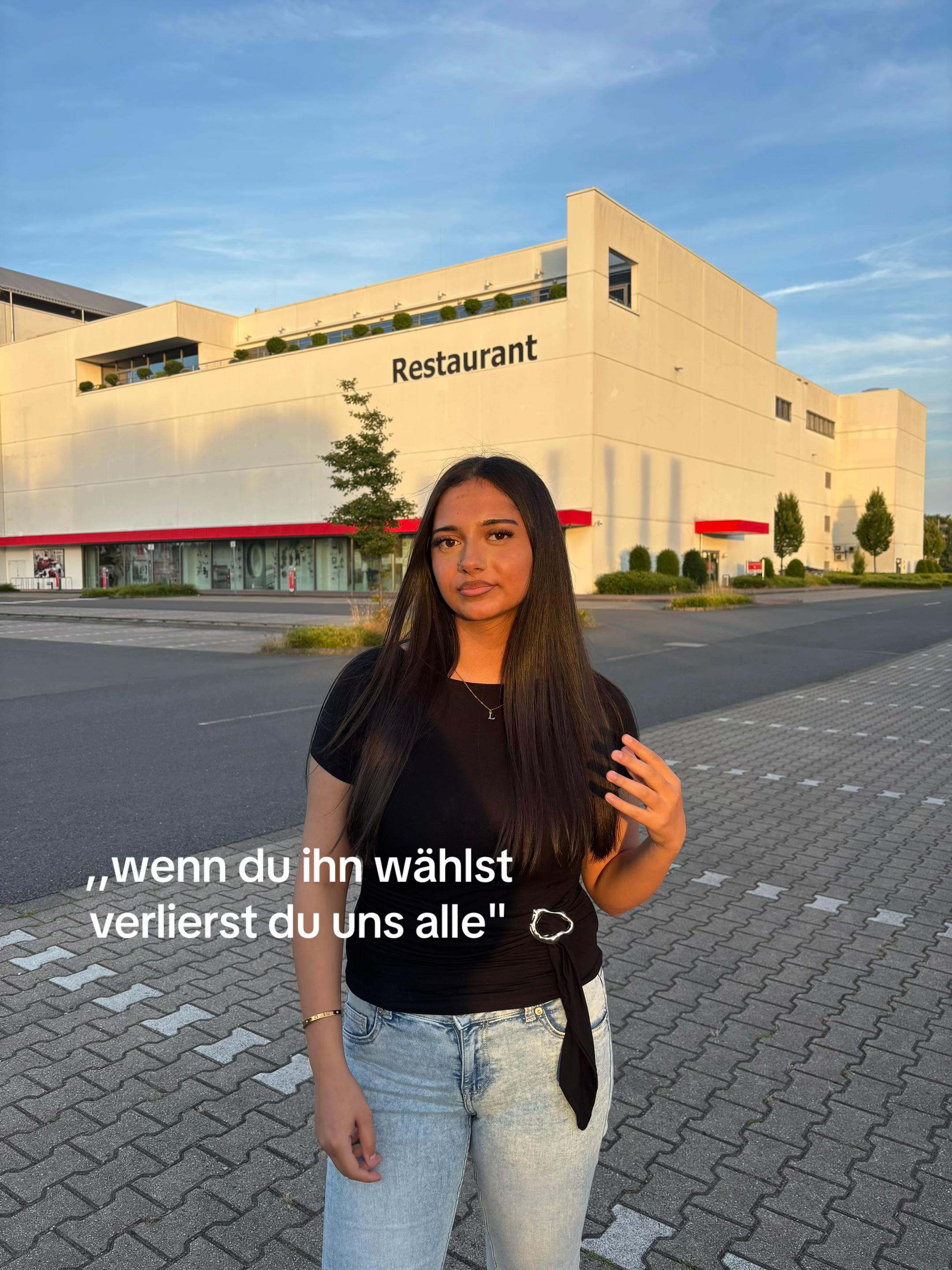 @♾️