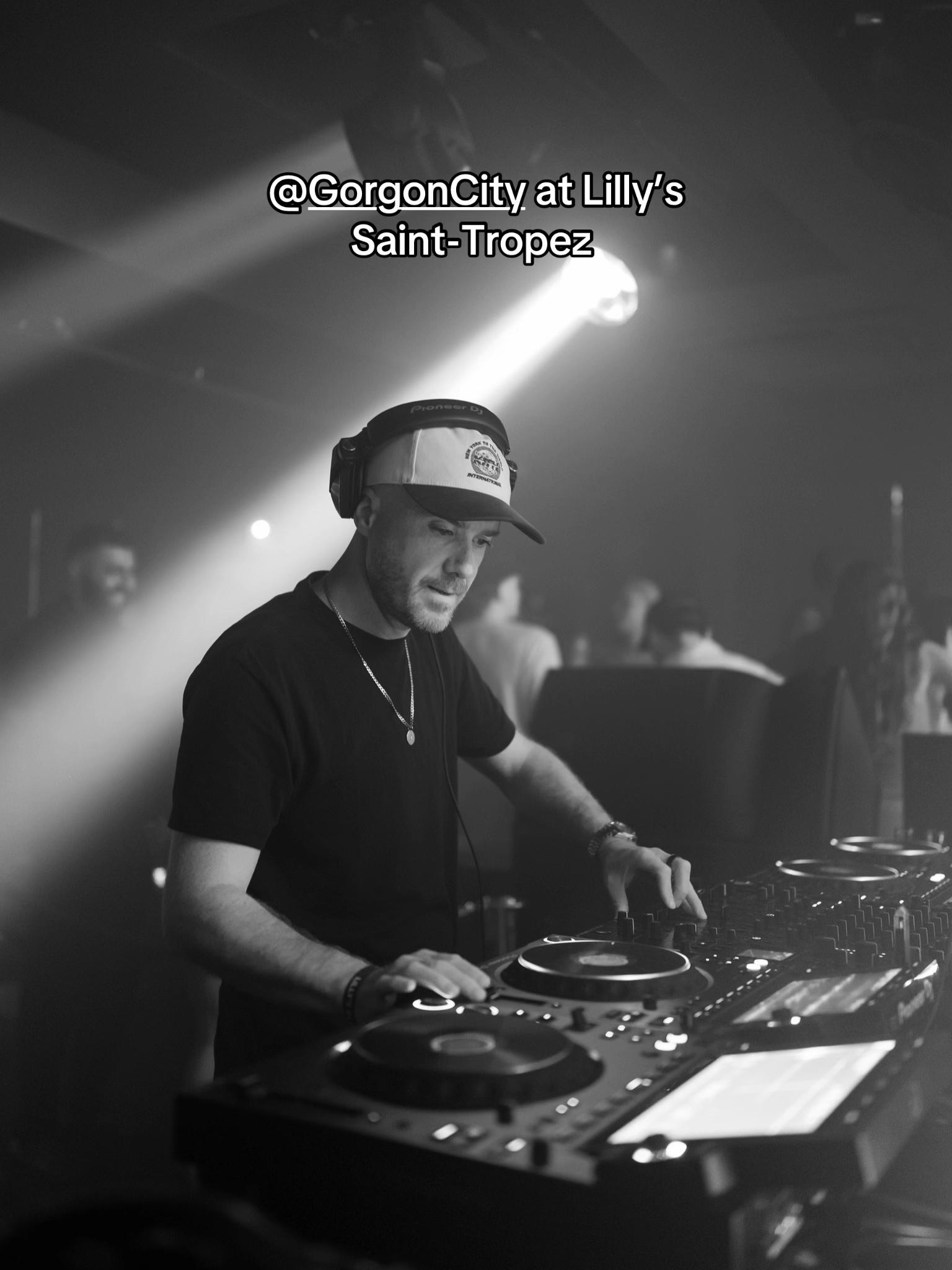 @Lilly’s Club