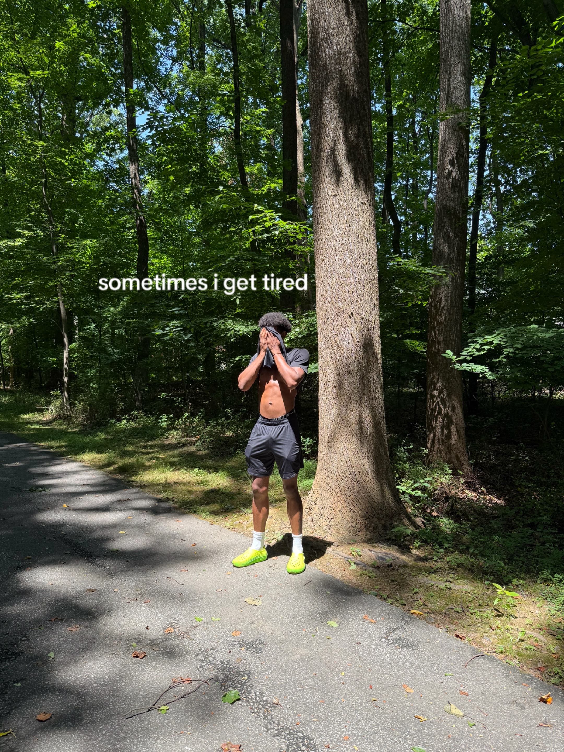 @￼