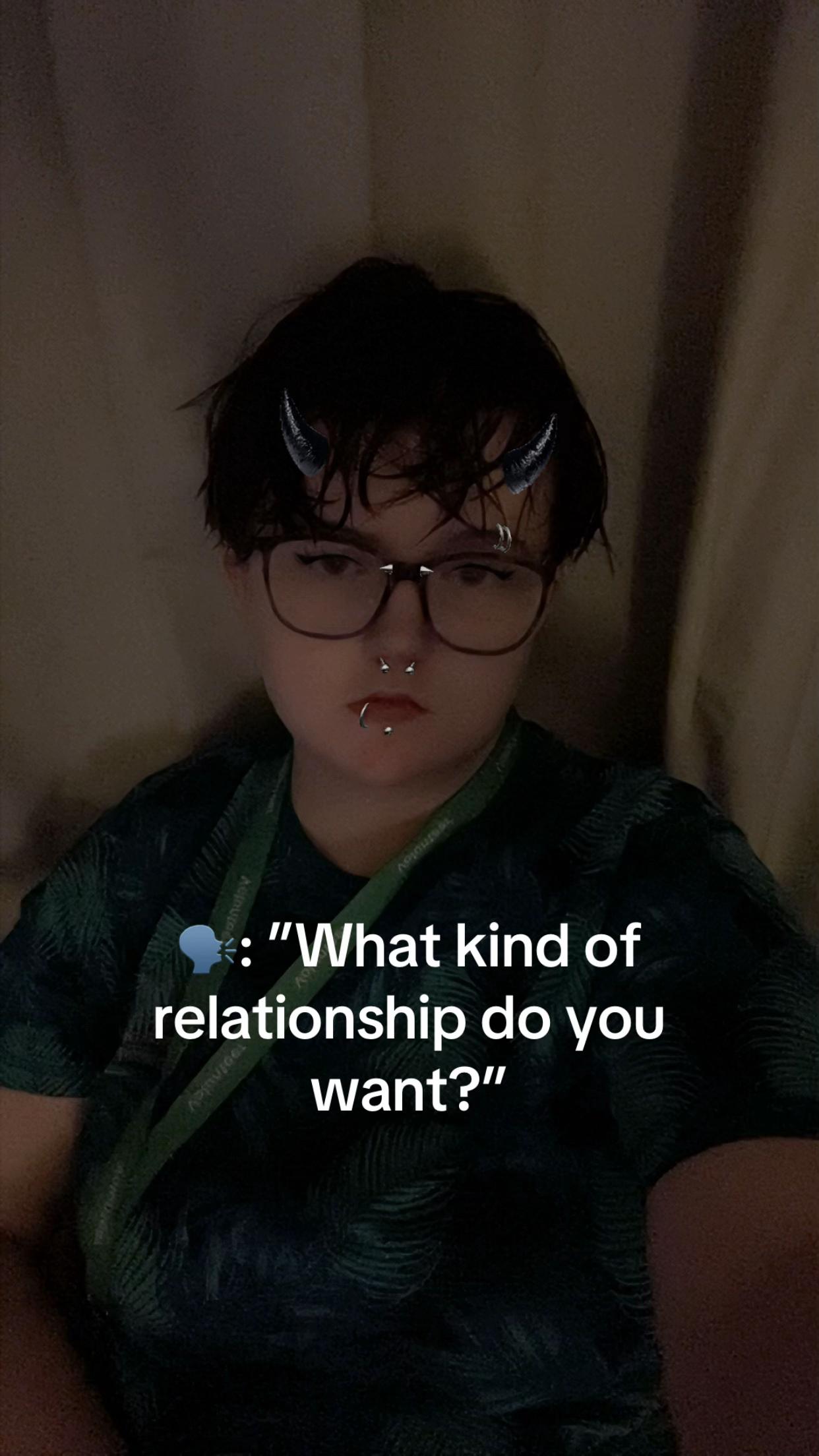 @❤️💚🐼Alex(19)gremlin🐼💚❤️