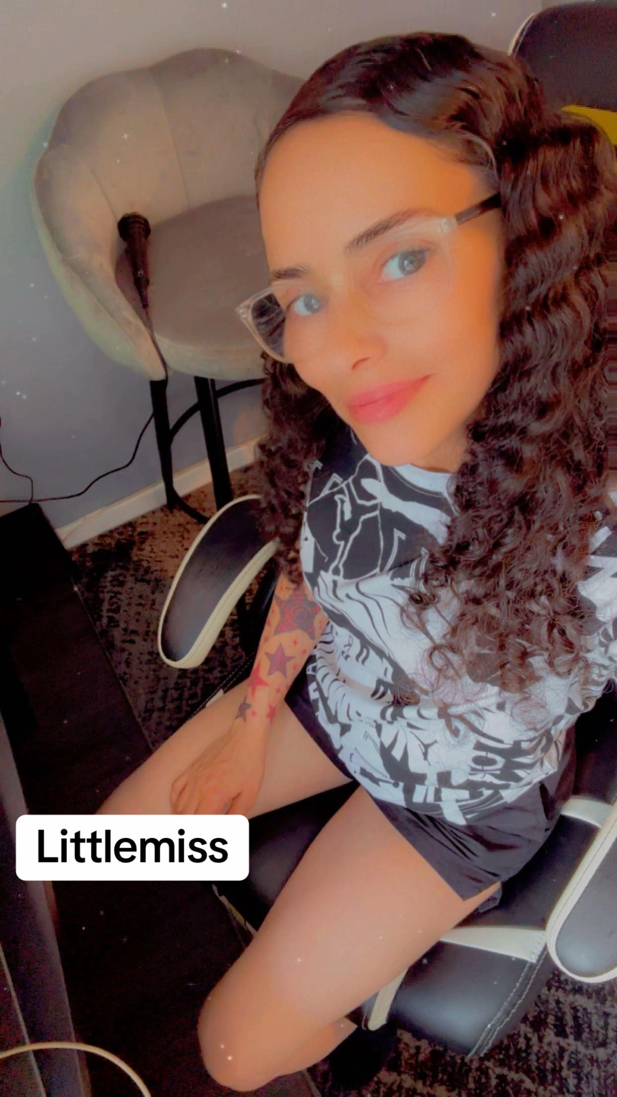 @Littlemisslinkz