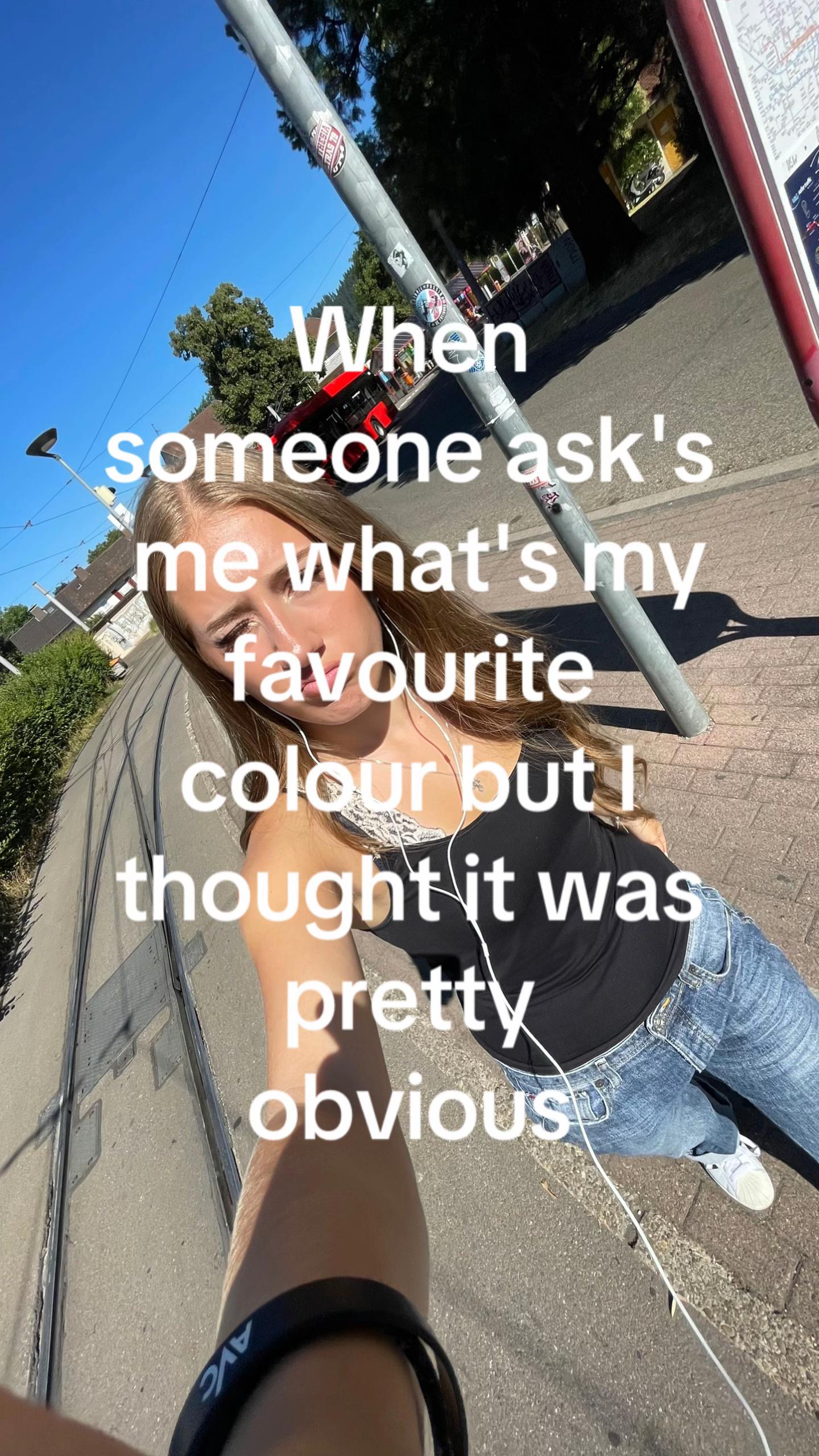 @⃟