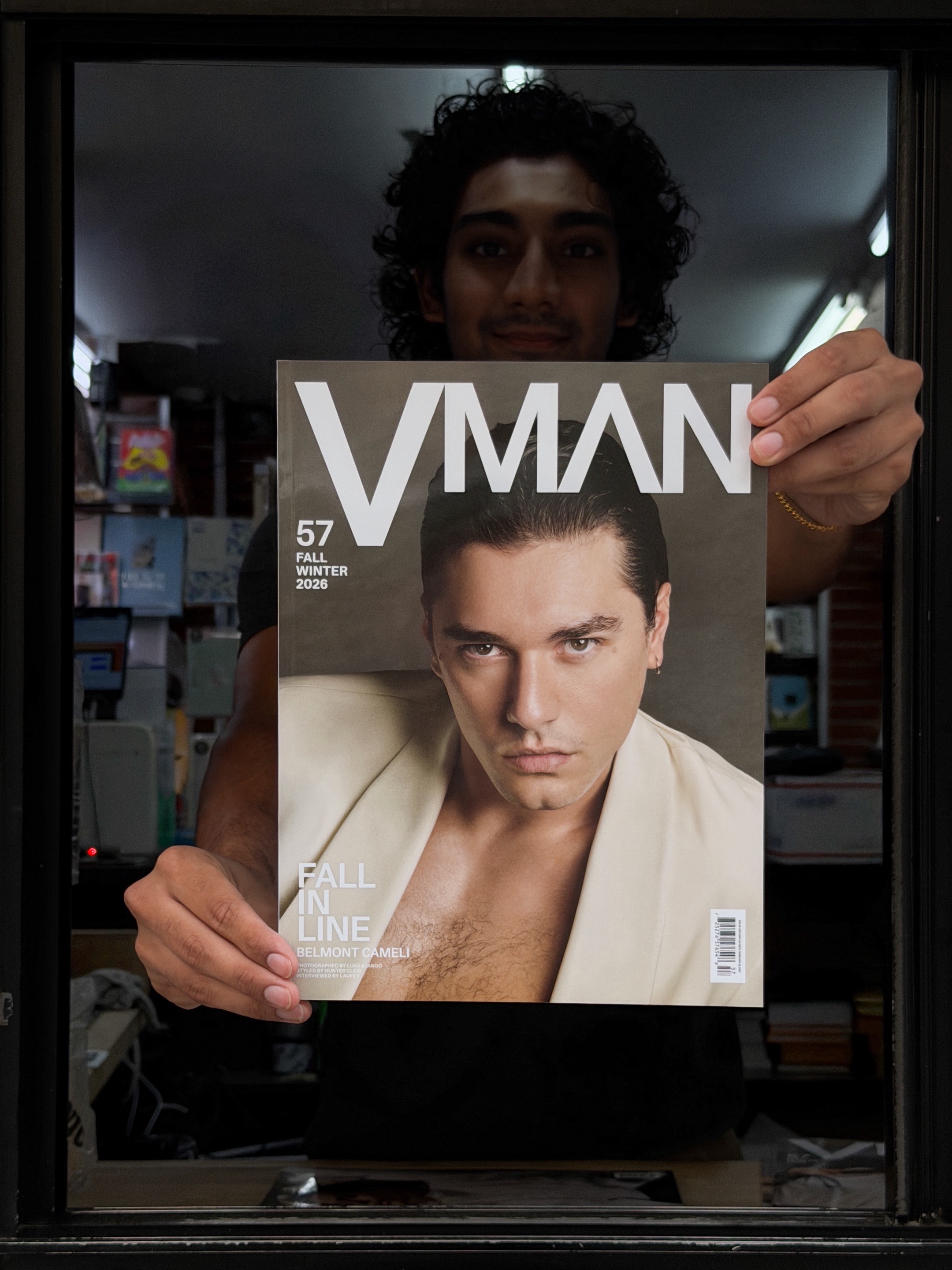 @ICONIC Magazines
