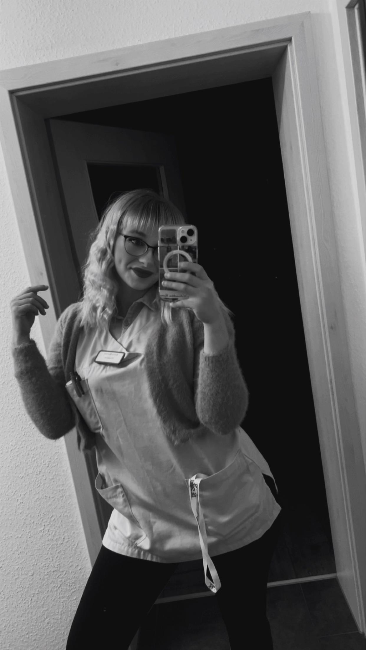 @Anna🥰