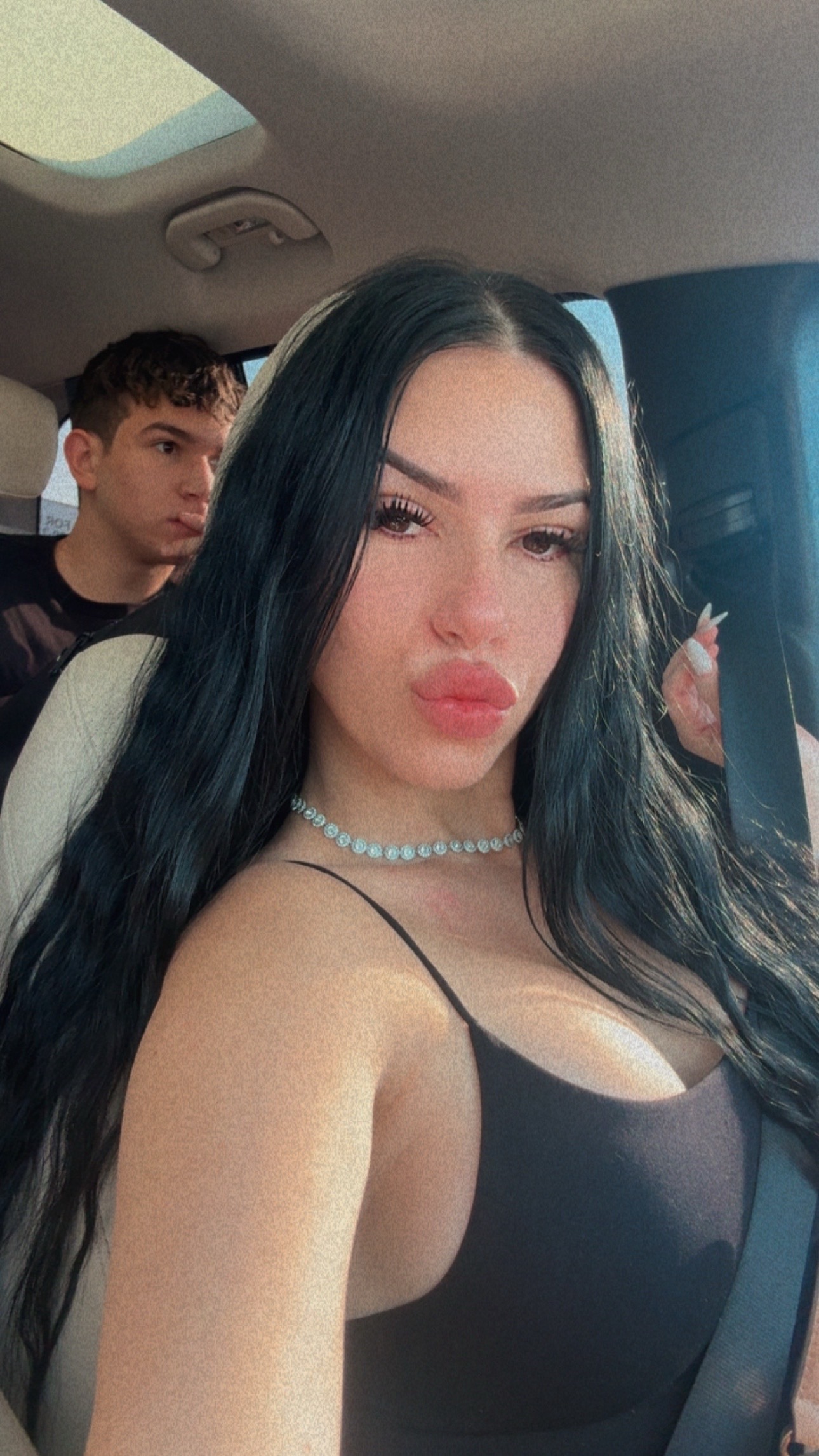 @Yani👸🏻
