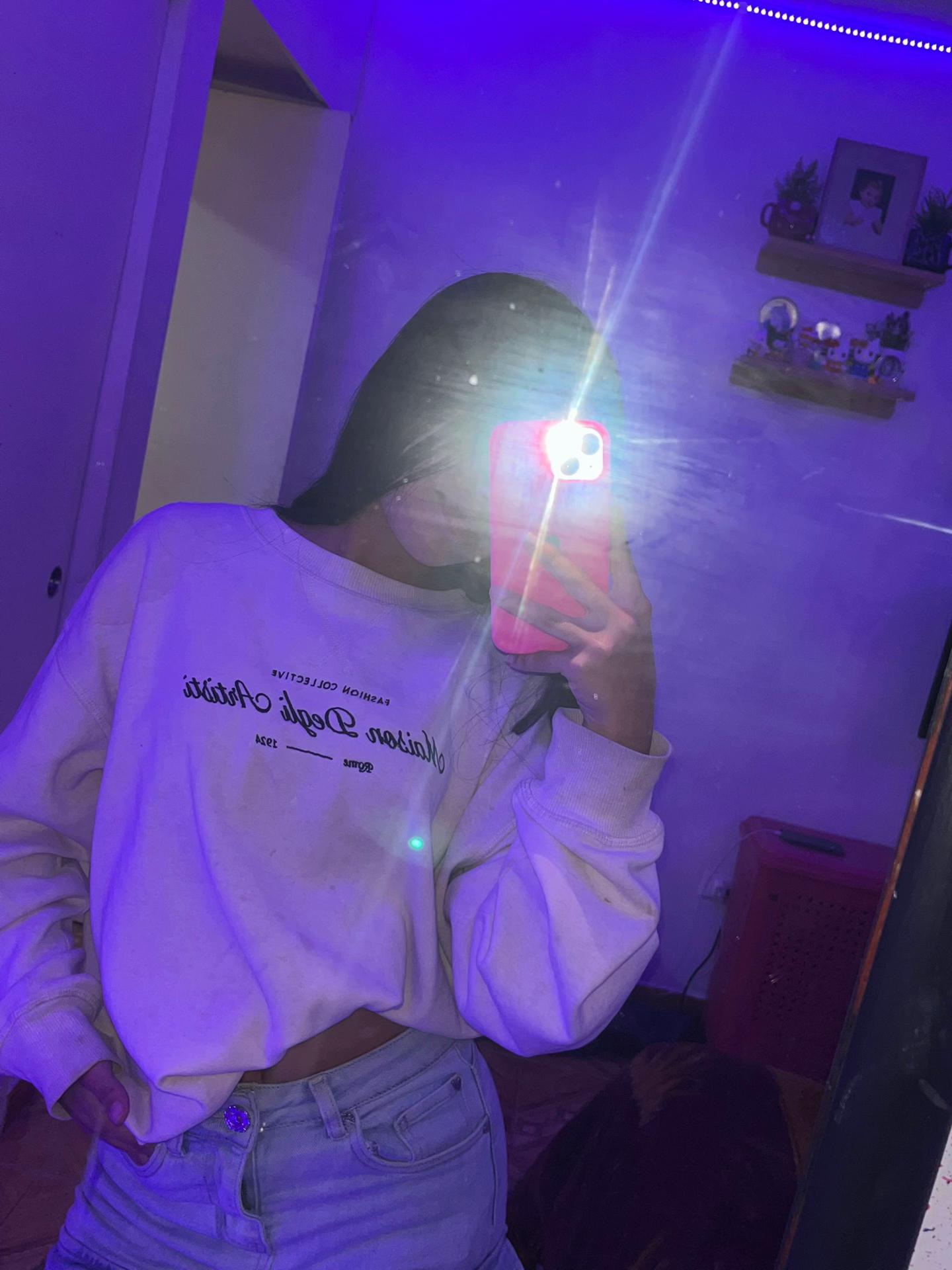 @𝔄𝔫𝔞𝔦𝔰 𝕰