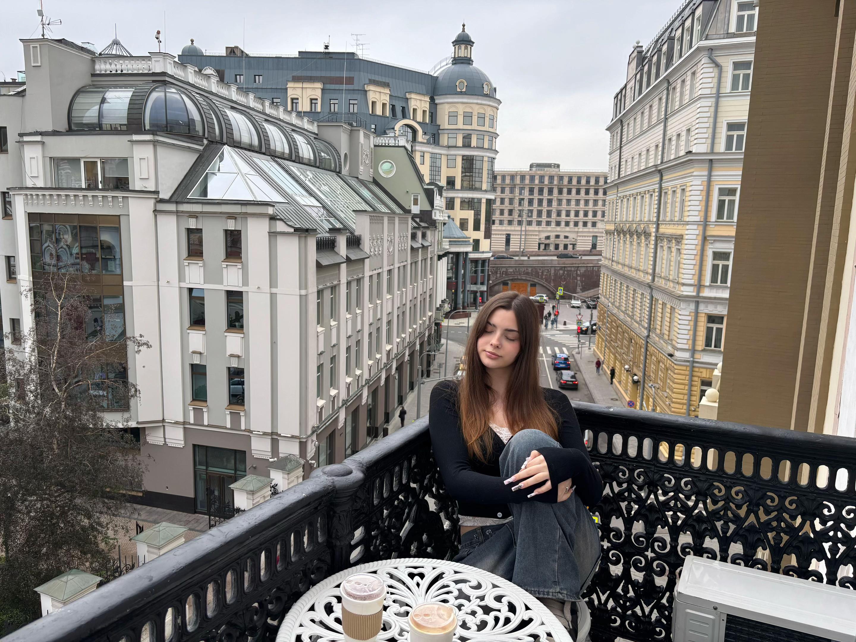 @аневикс