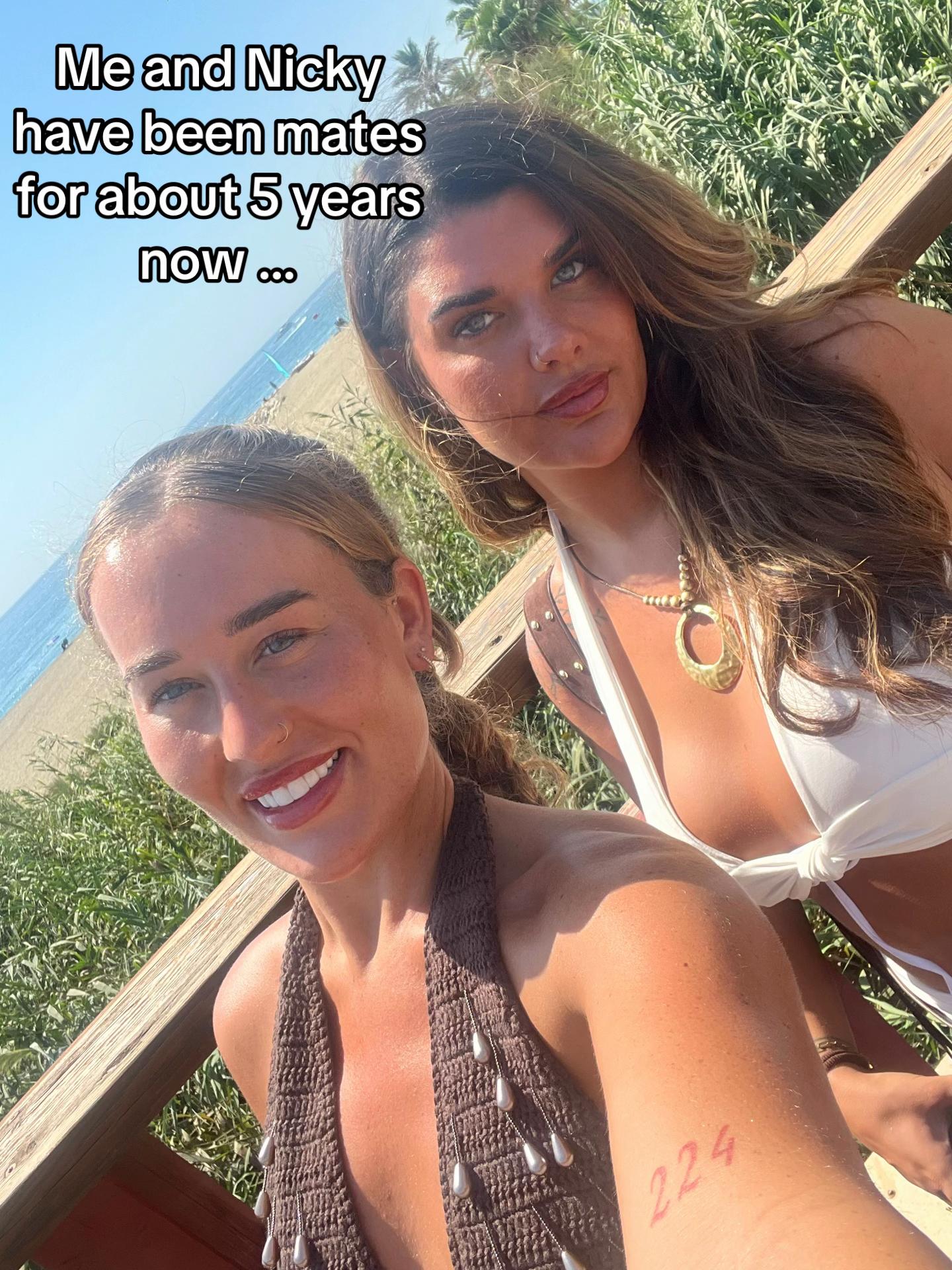 @Fifimitch