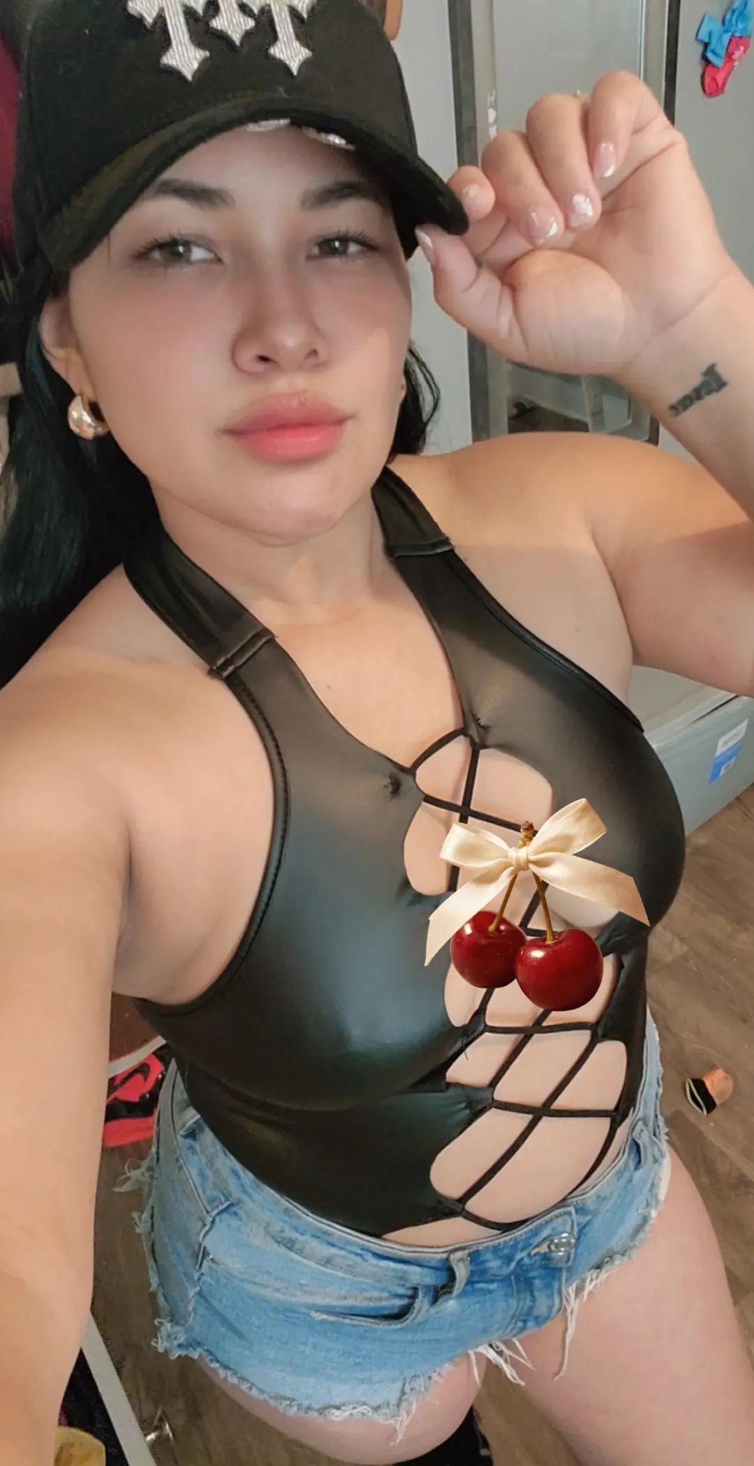 @Paola Flores