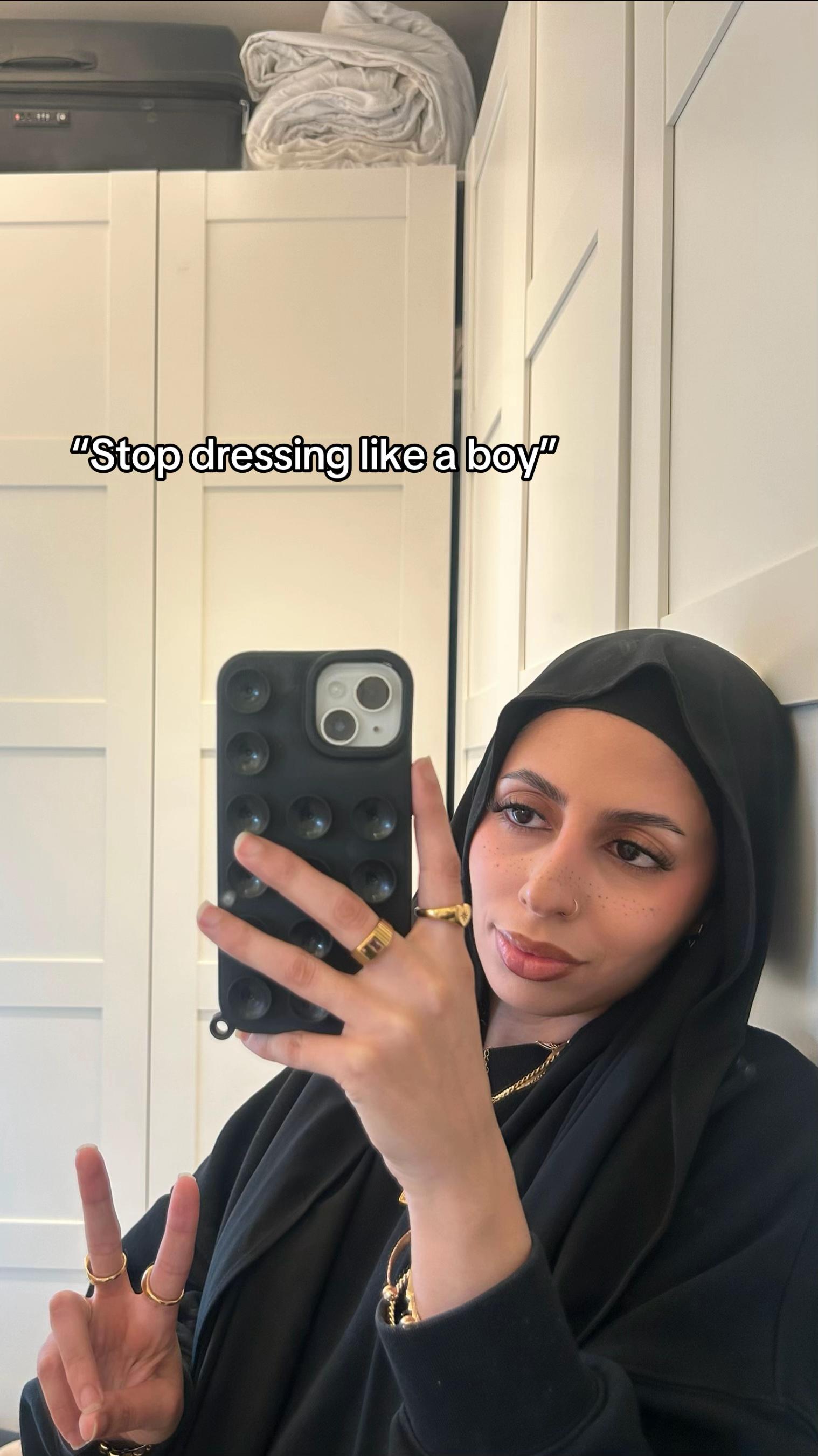 @A&iuml;