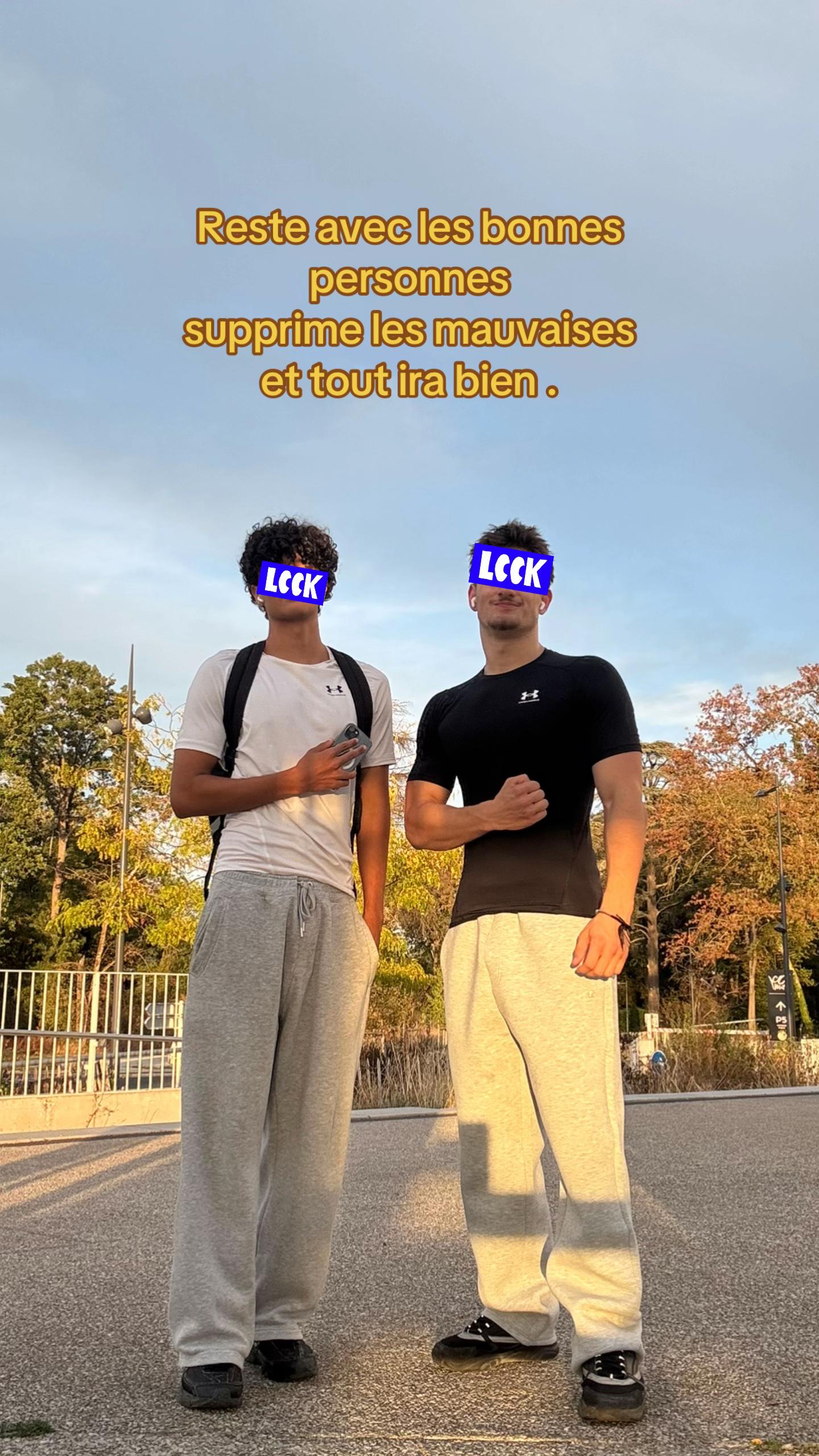@Axel_bgrd