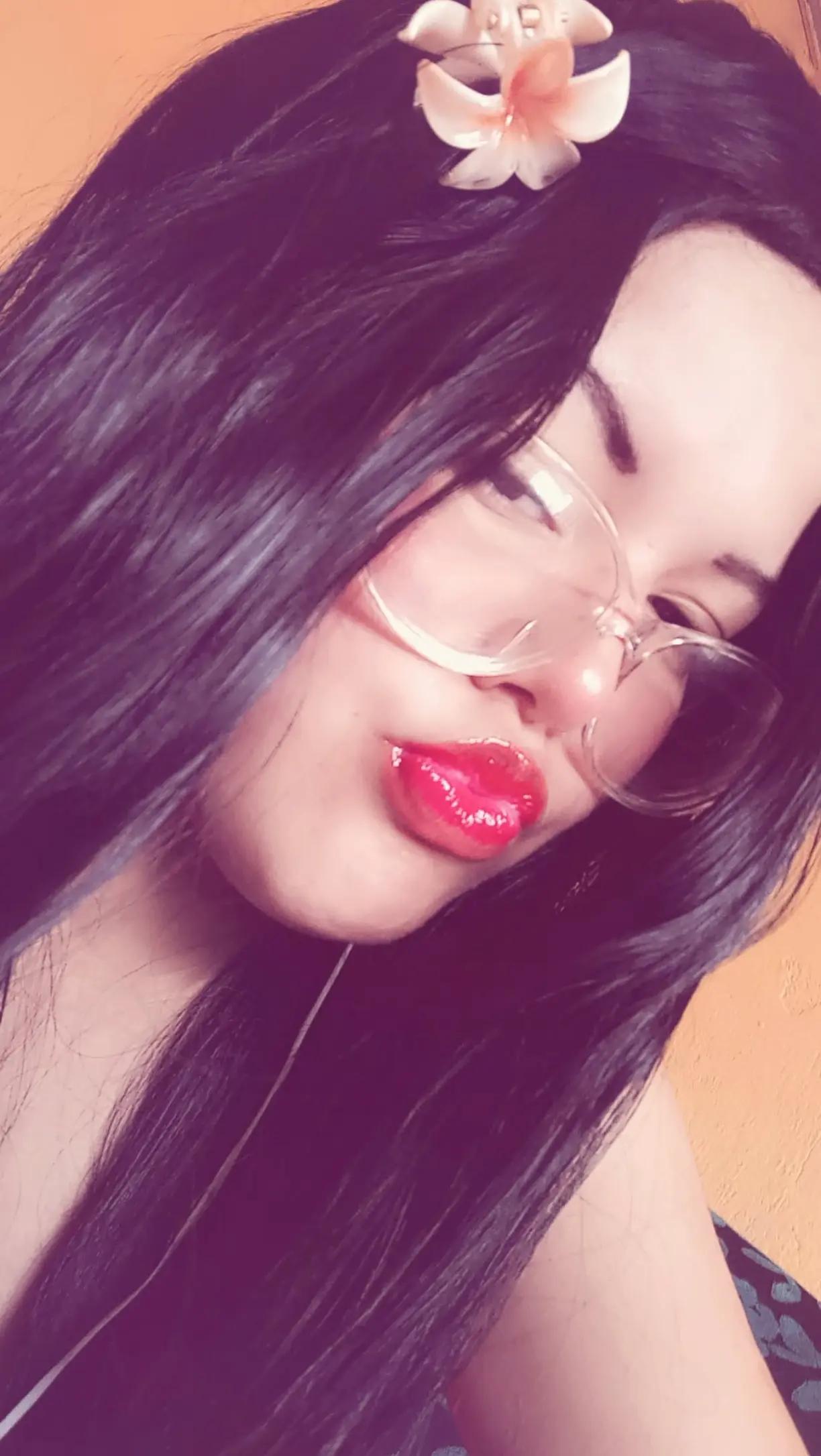 @Emilly Maria