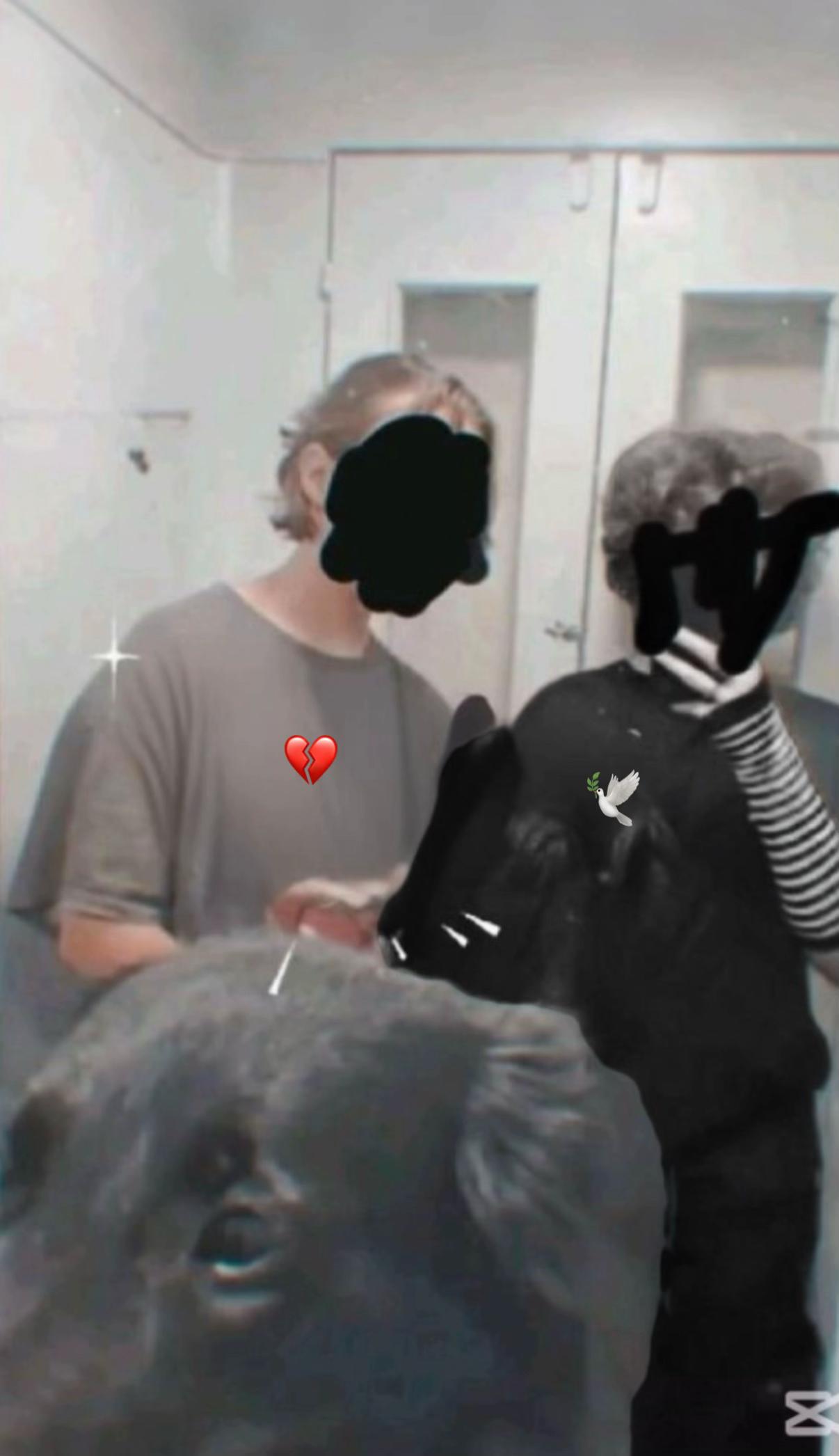 @𝓢𝓸𝓯𝓲𝓳𝓪 𓆩🖤𓆪 𓆩🤍𓆪