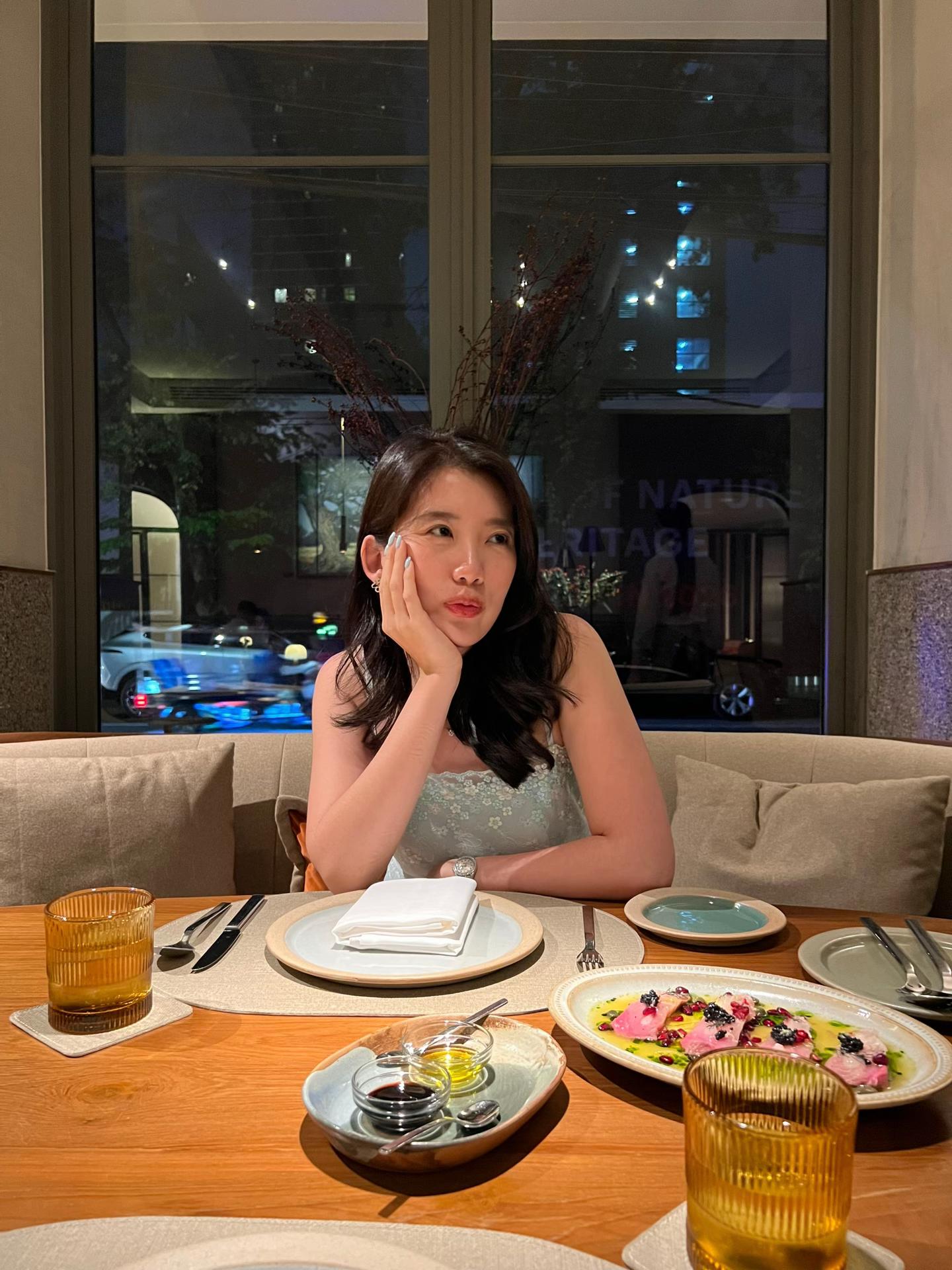 @แพรว ที่ชอบรีวิวไปเรื่อย