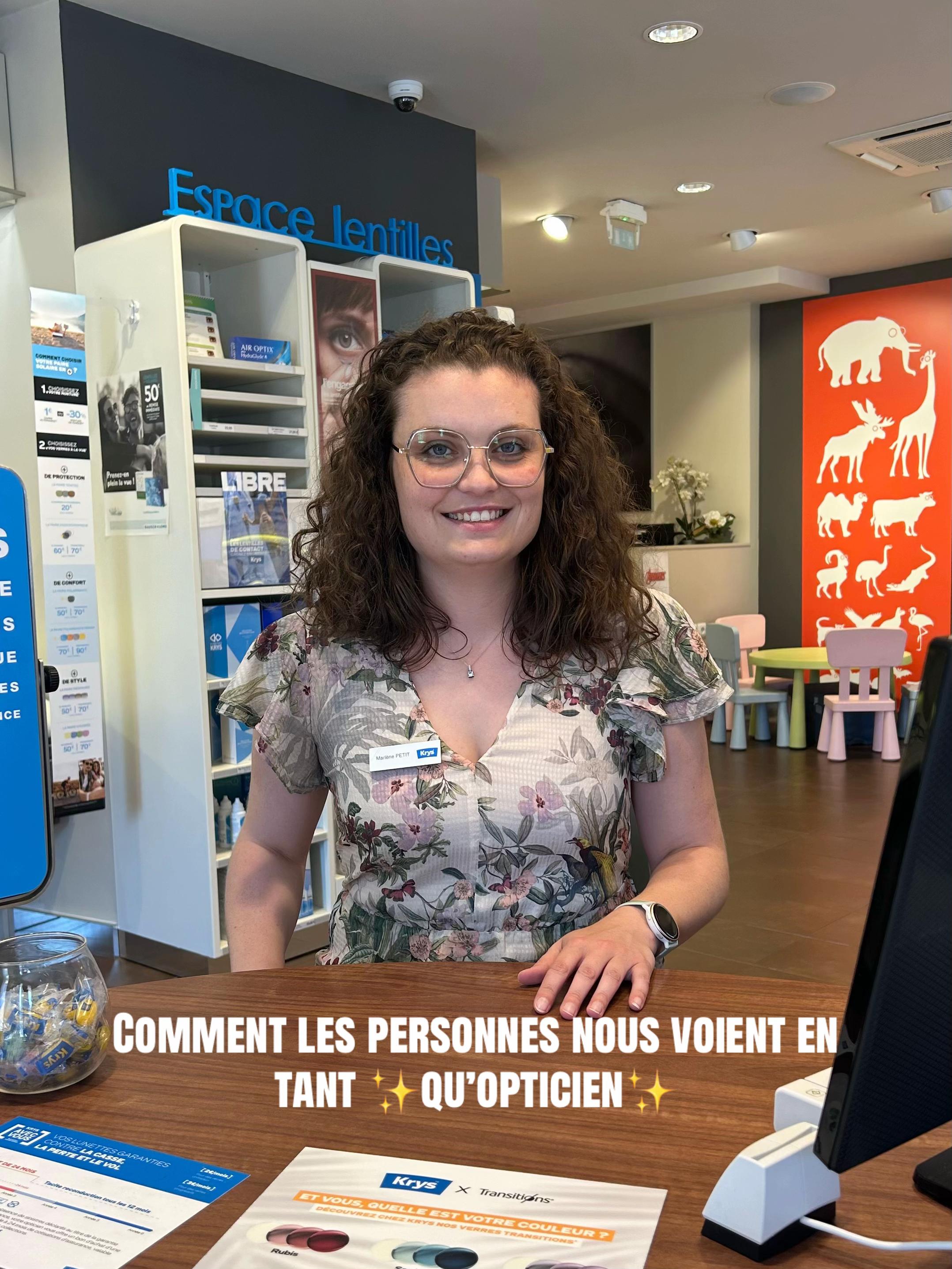 @Krys_sedan_place_darmes