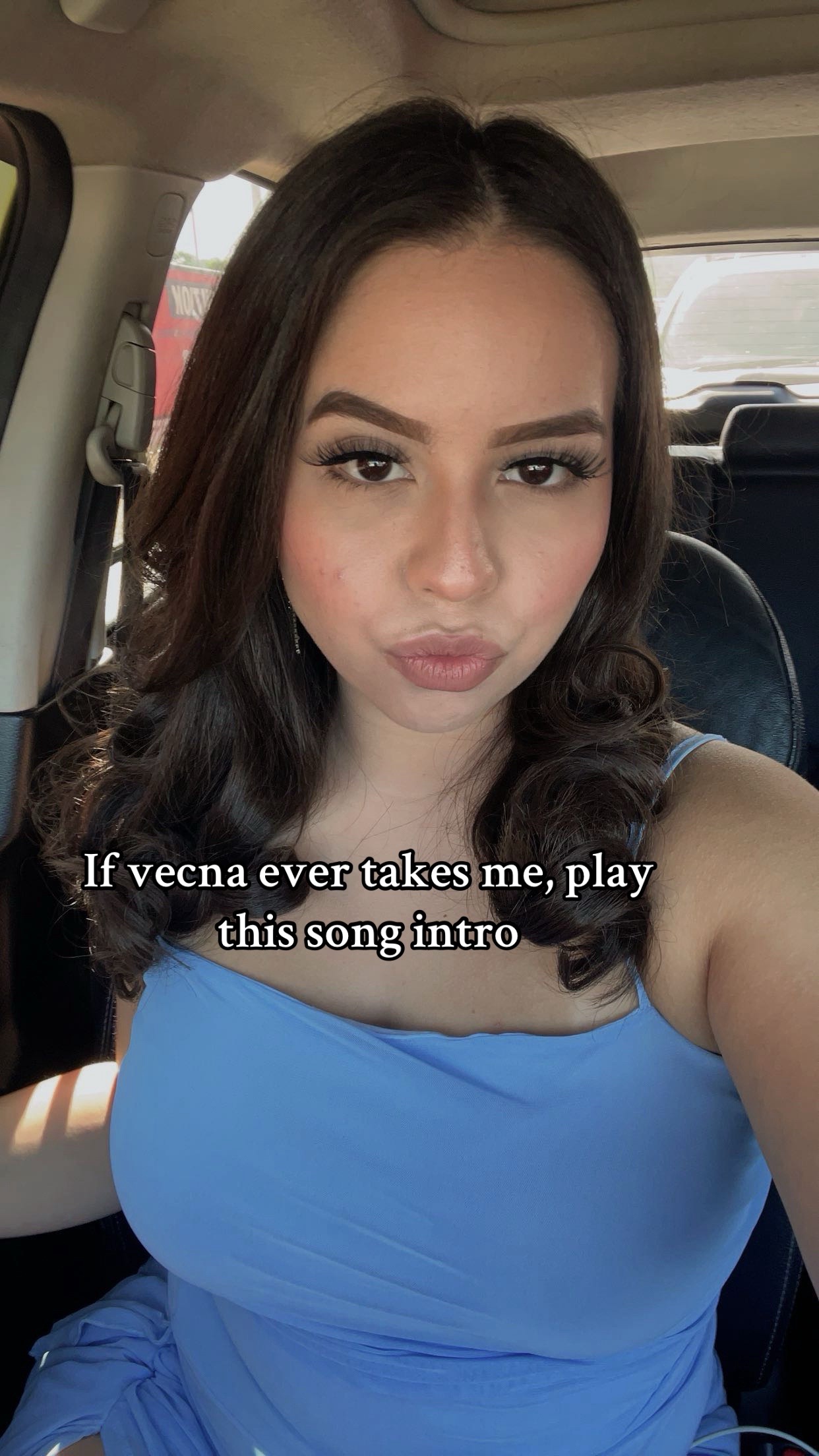 @claudia
