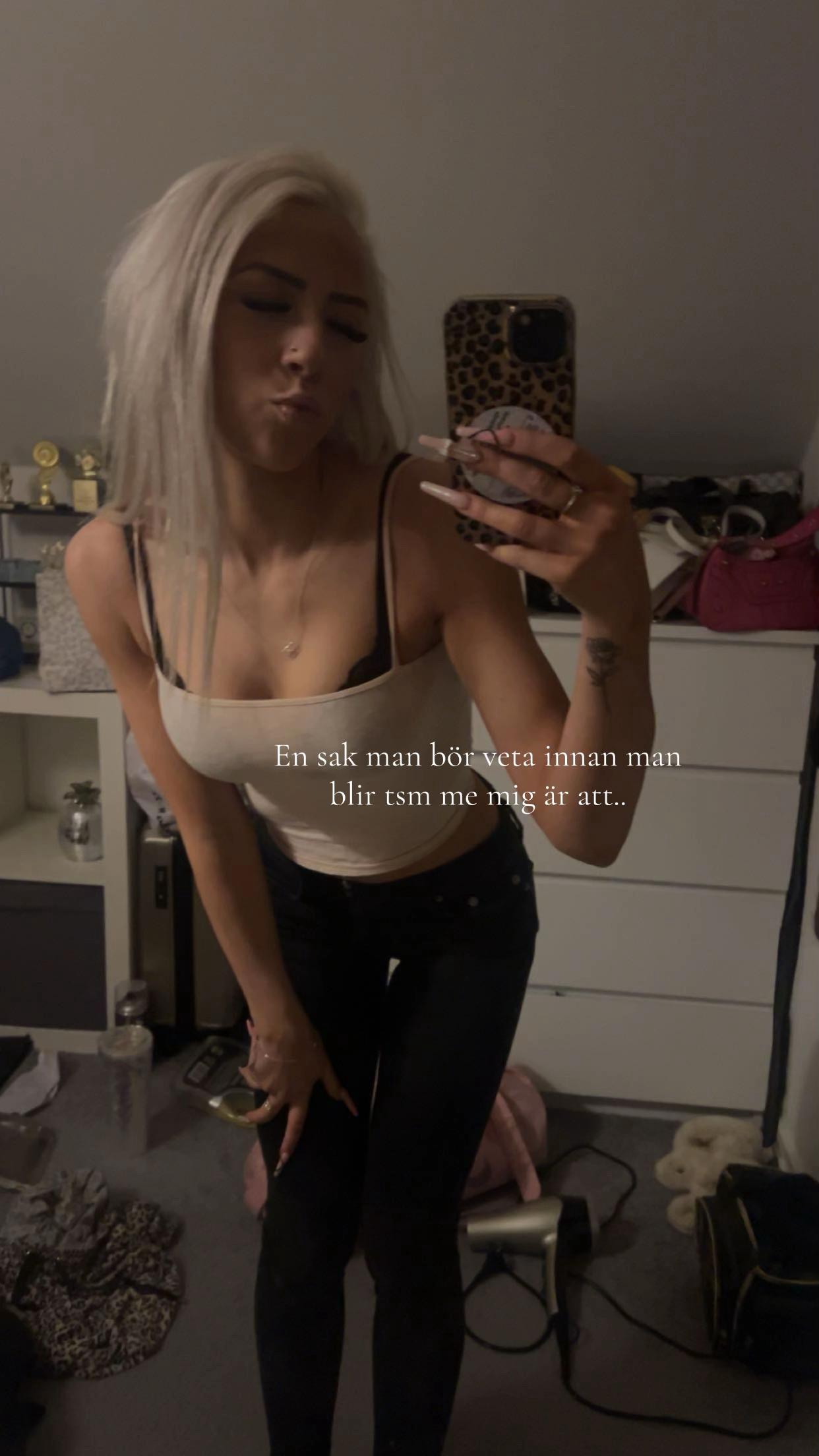 @𝓑𝓵𝓸𝓷𝓭𝓲𝓼𝓔𝓵𝓲𝓷𝓪🎀🐆