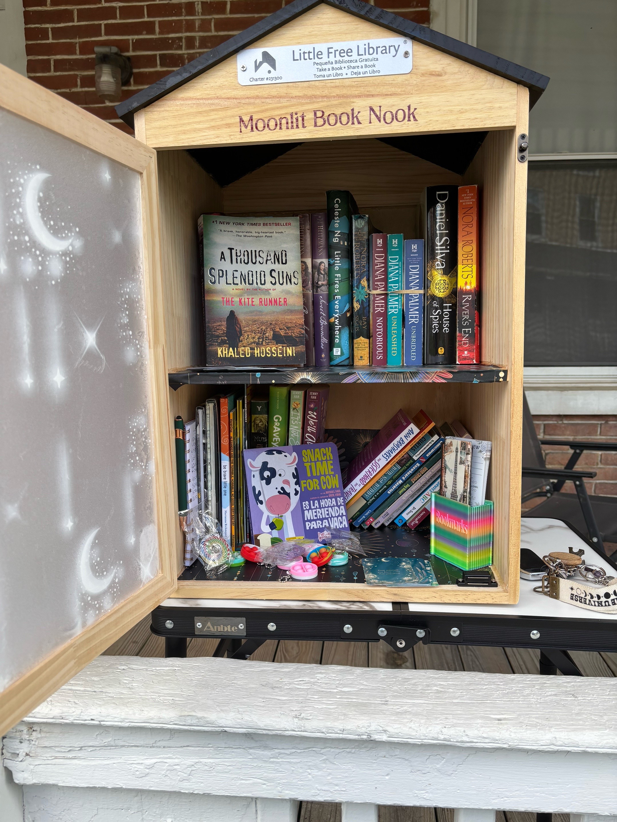 @Moonlit Nest 🌙🔮📚