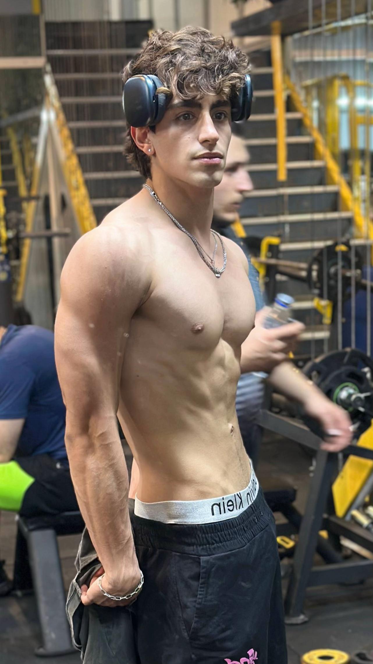 @Abollez