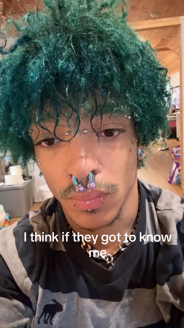 @Alt prince 🧑🏽🦽➡️