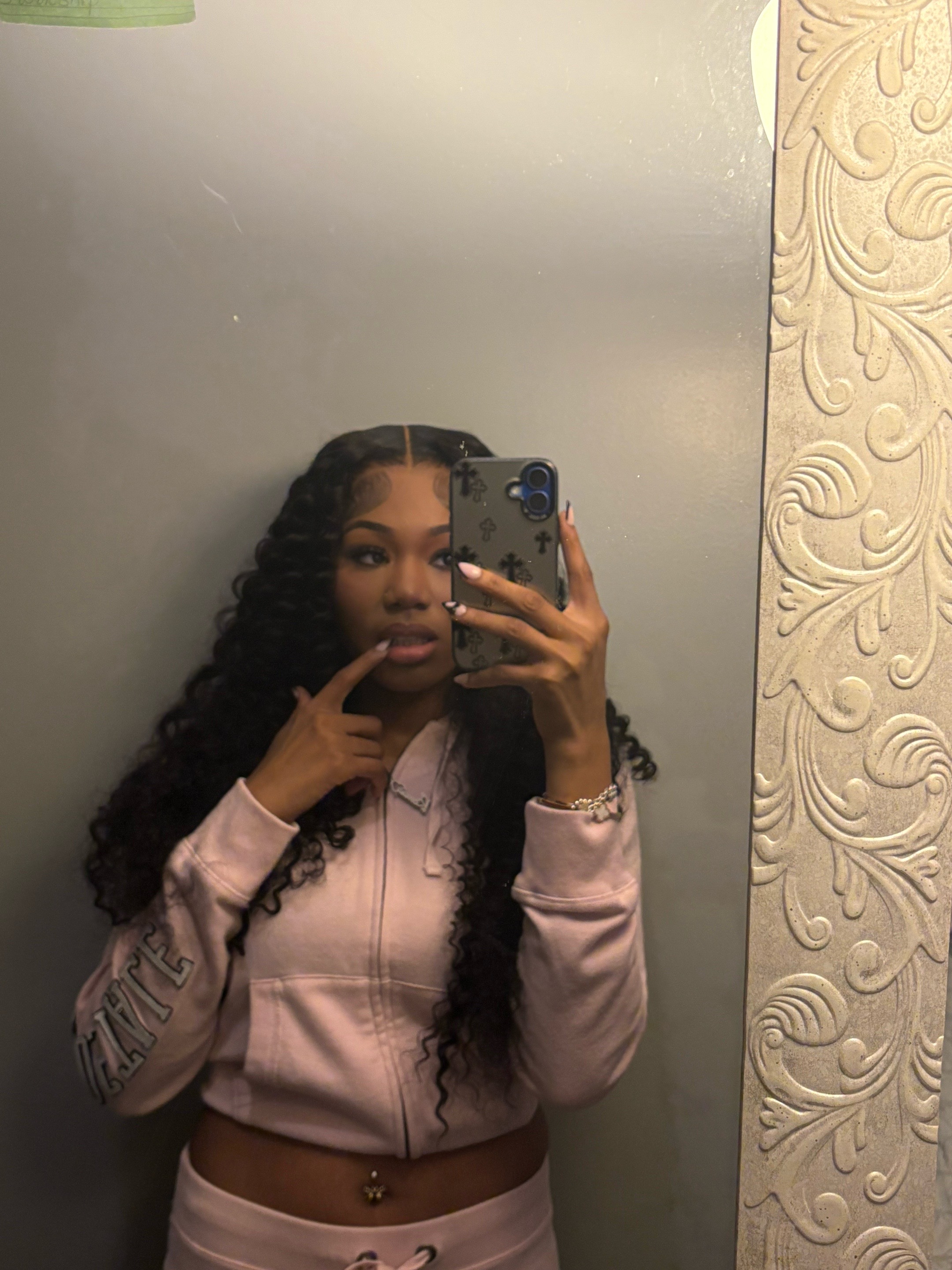 @Miss Bratt🎀.