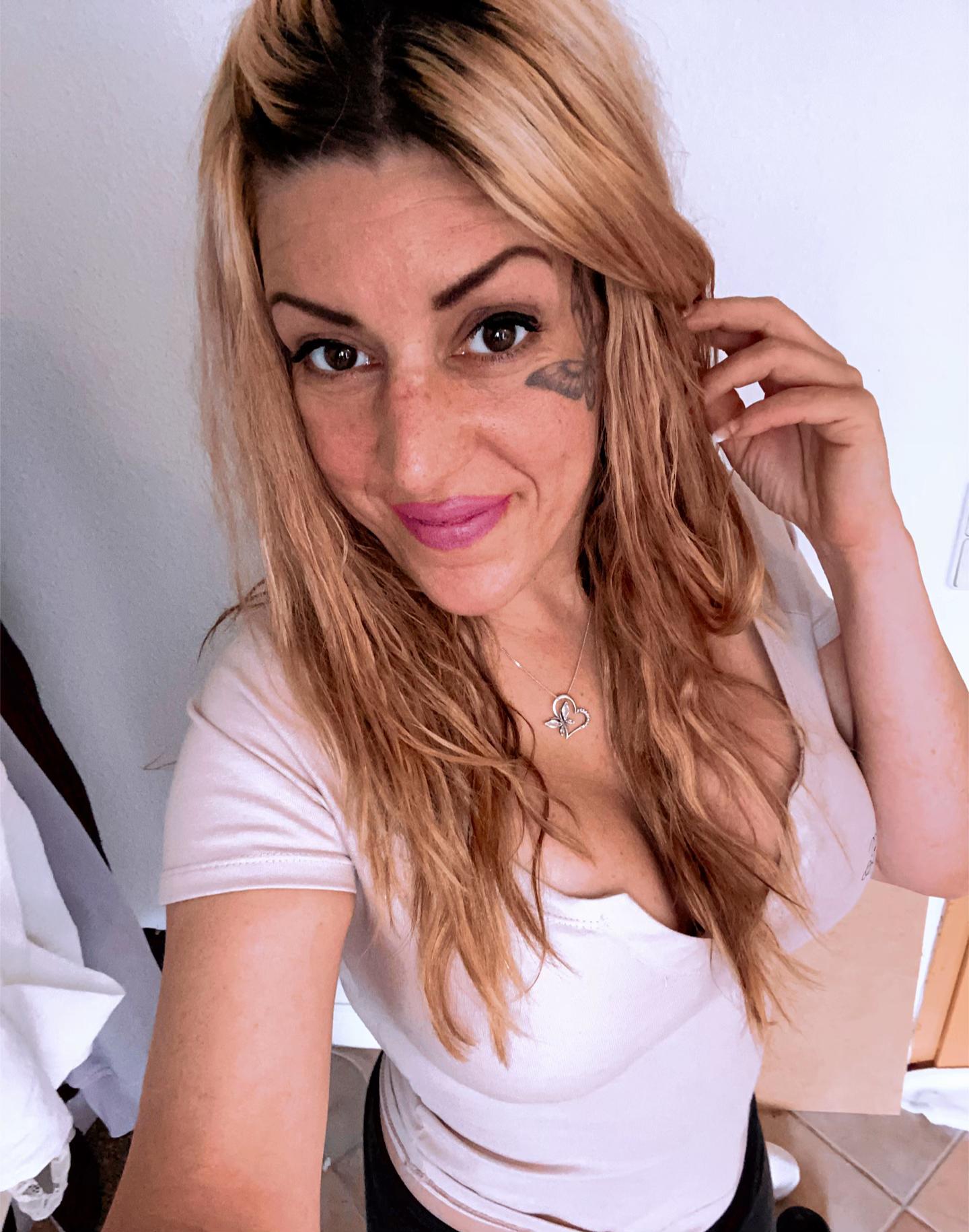 @Janine_schmetterling