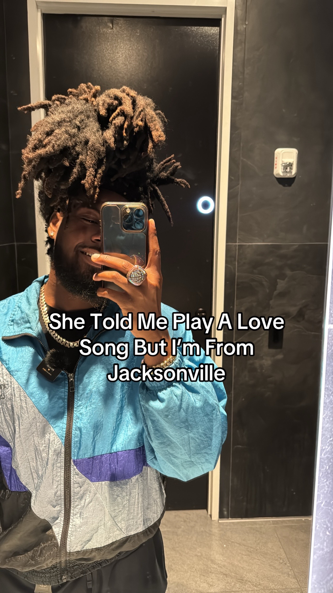 @Wavy🌊