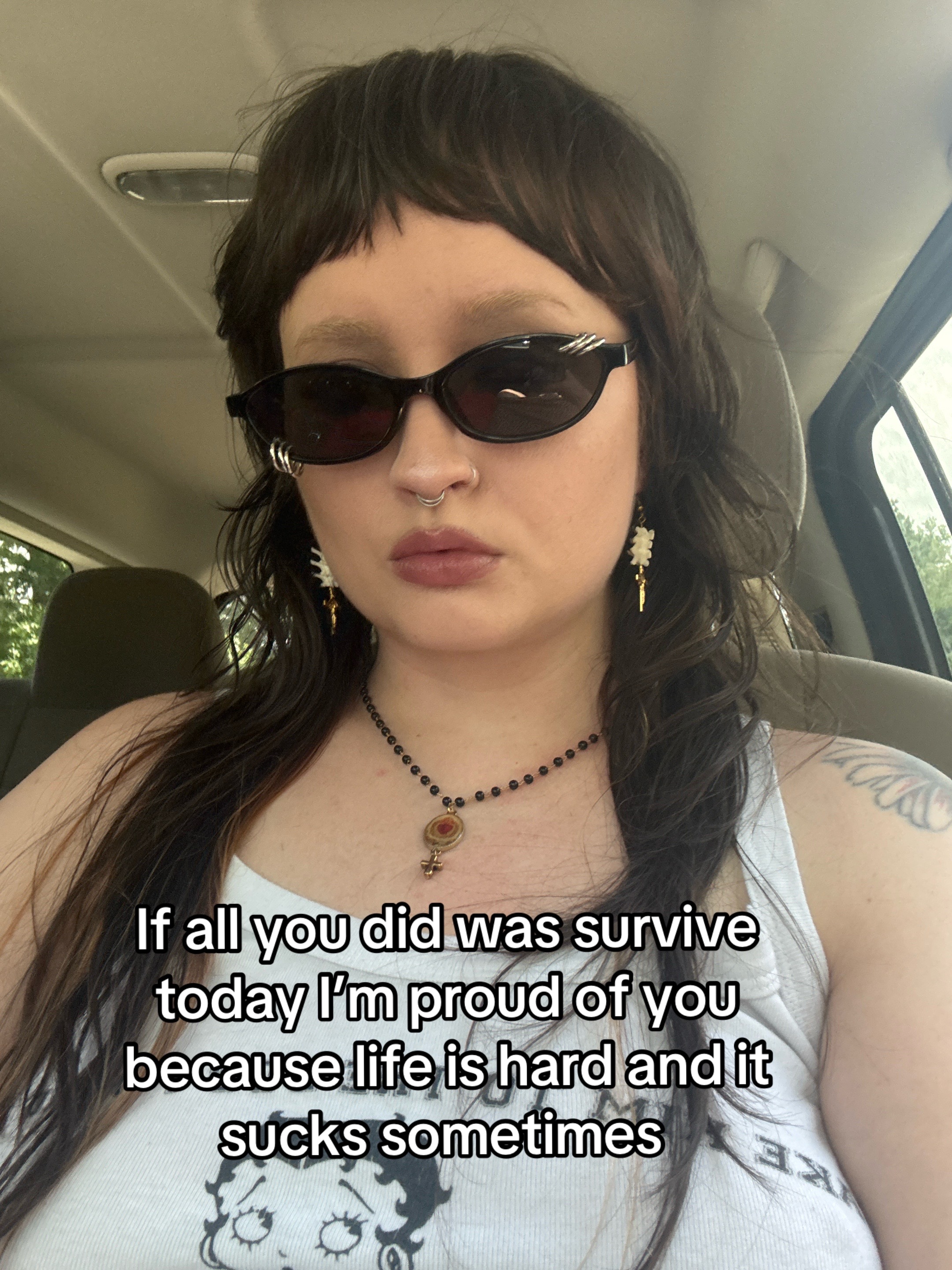 @Tori🕯️
