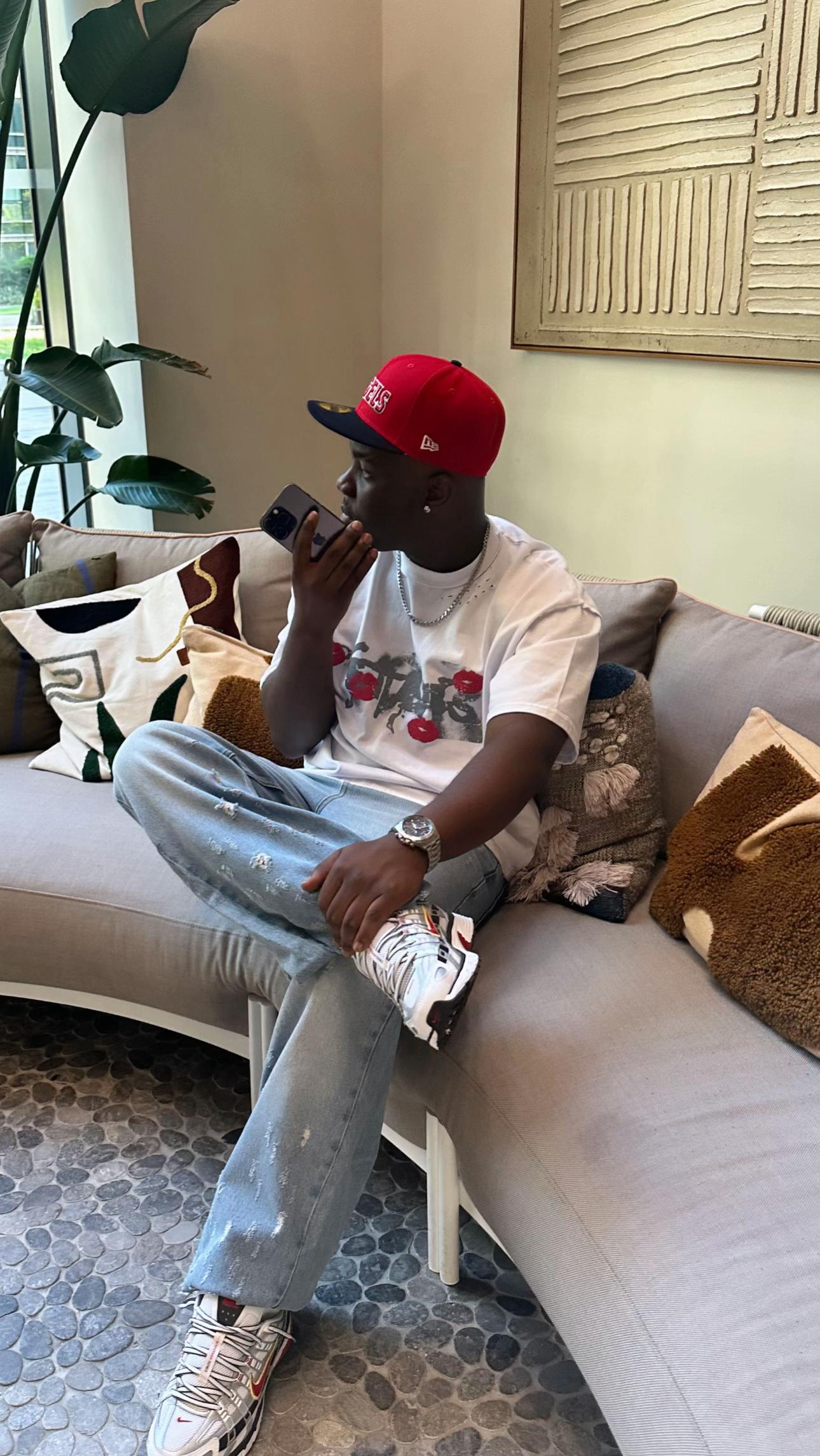 @𝐑𝐎𝐍𝐀𝐋𝐃𝐎🇬🇭