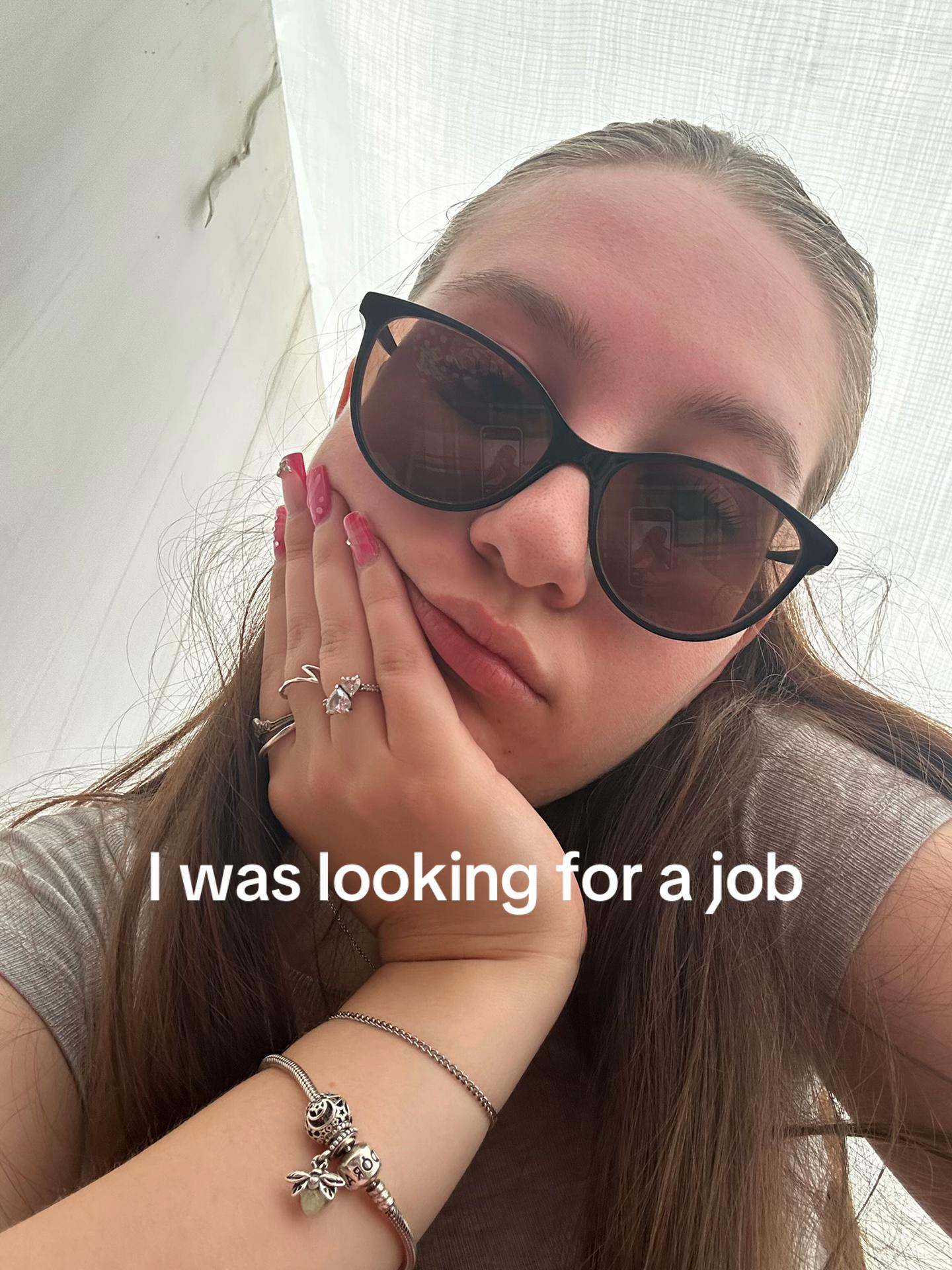 @mariposa 💋🫧