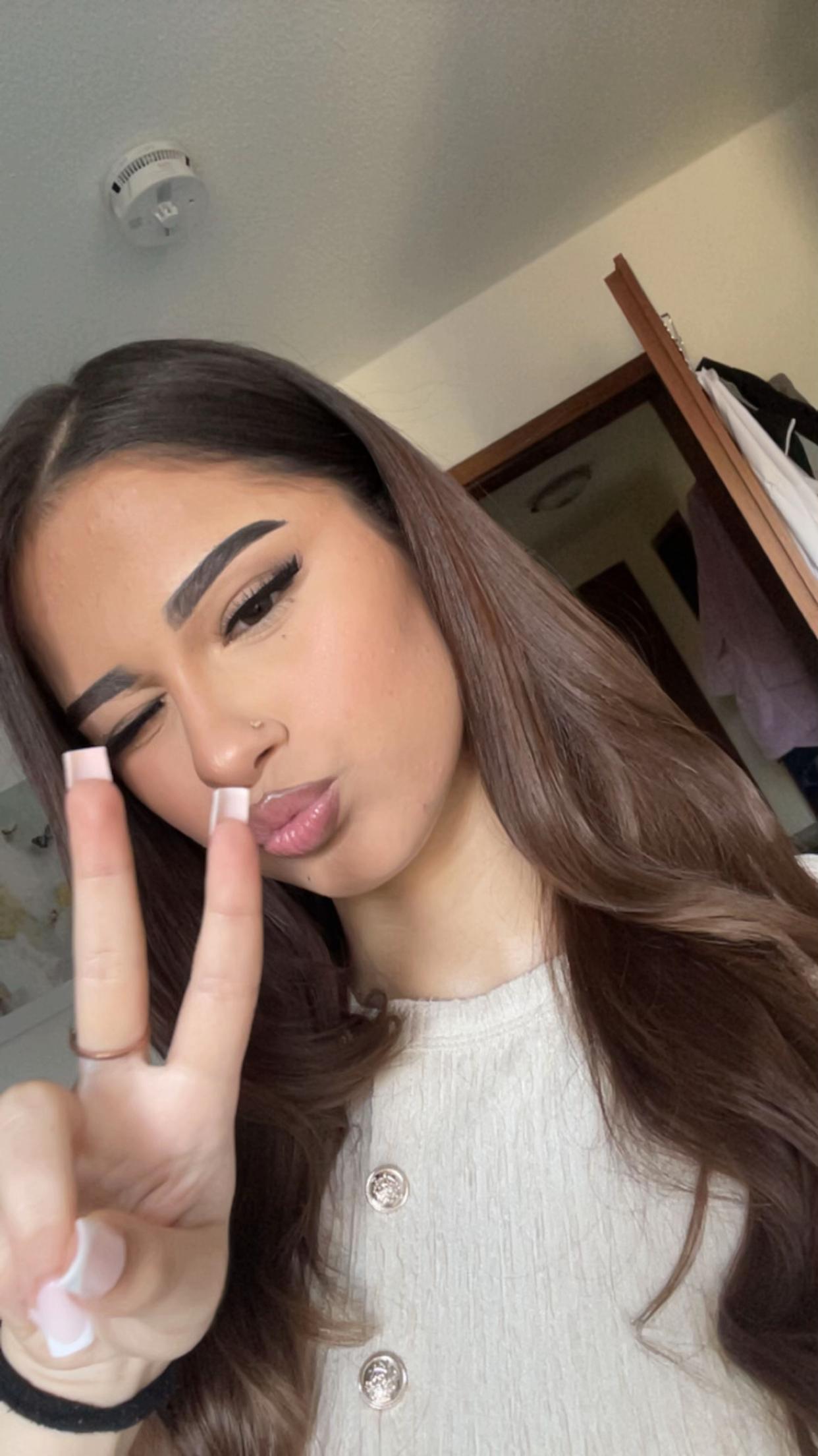 @𝓶𝓪𝓻𝓲𝓪
