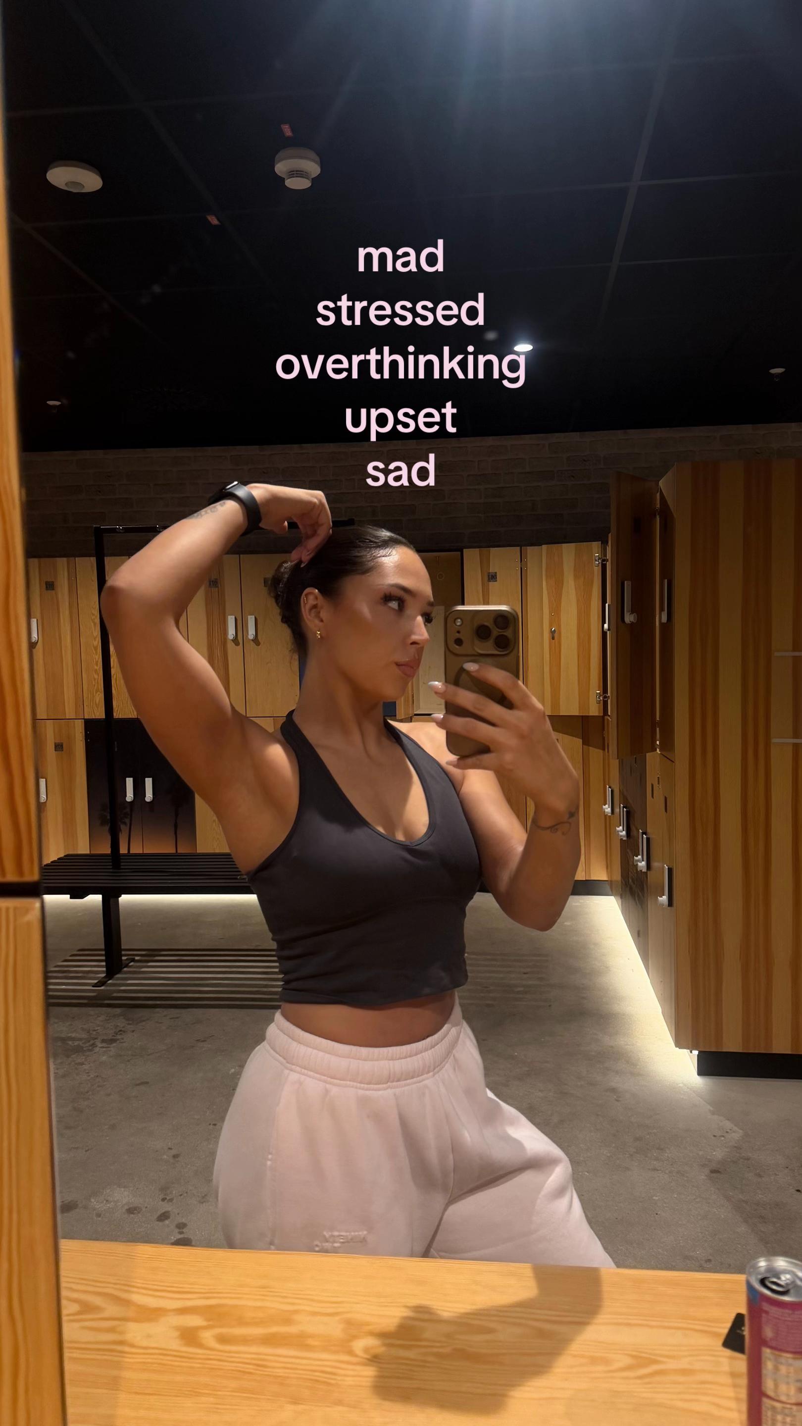 @zoeliftzz