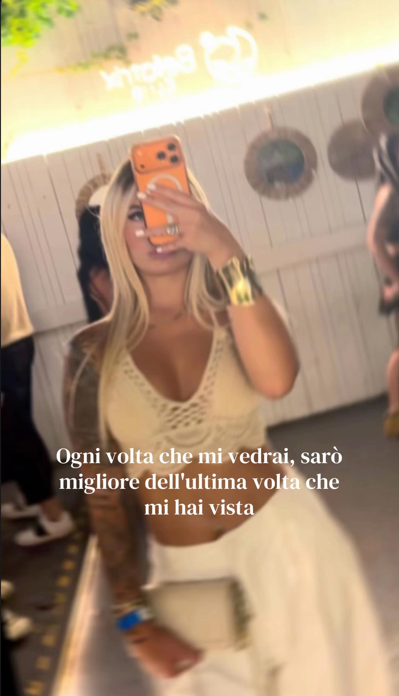 @𝑨𝒏𝒏𝒂𝒓𝒆́🖤