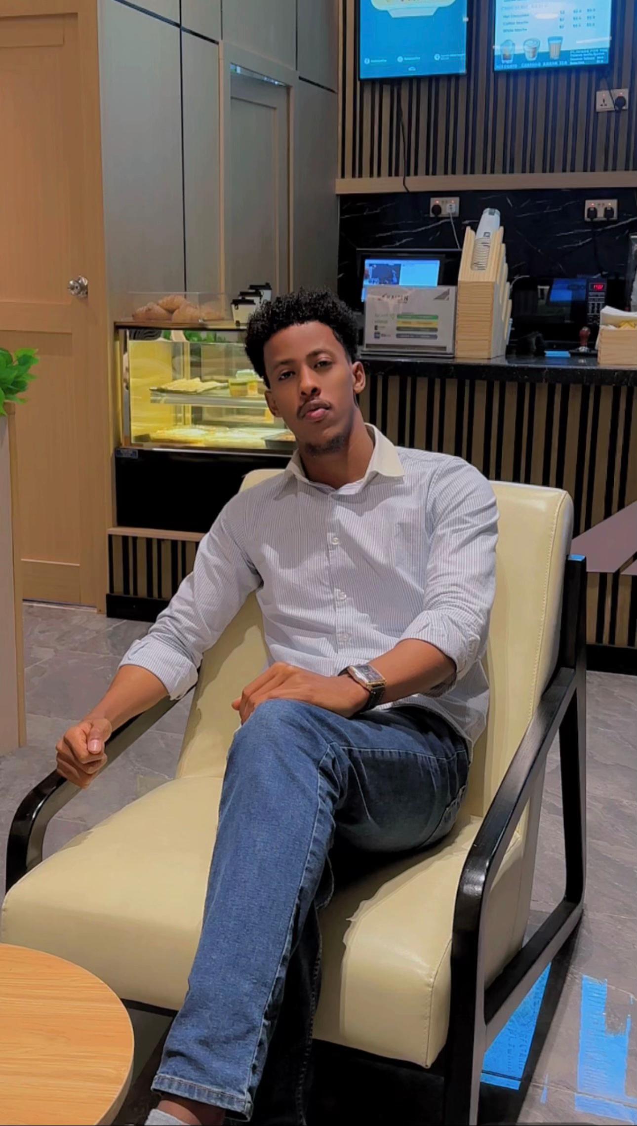 @Abdirahman🇸🇴