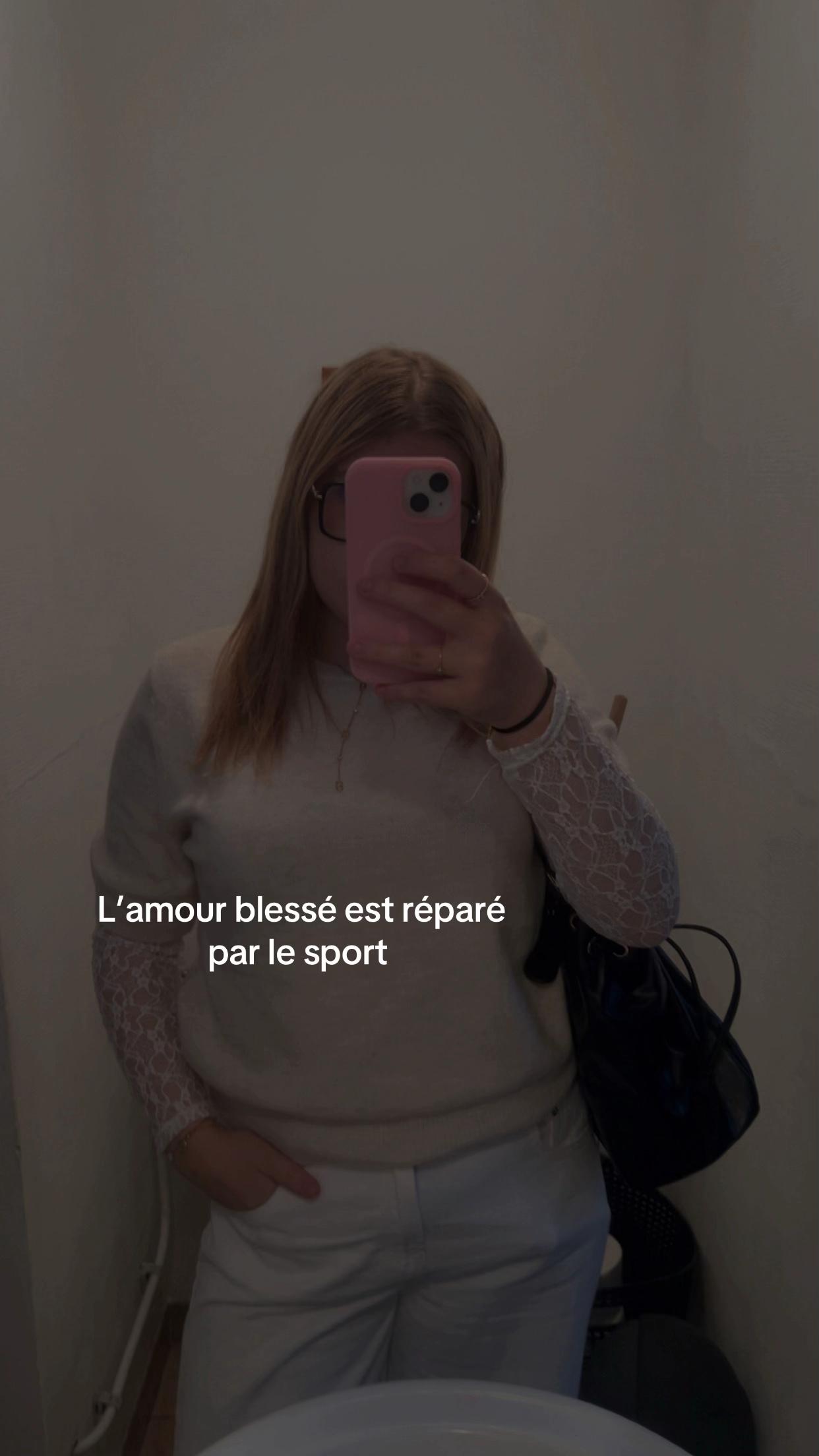 @Estelleeee