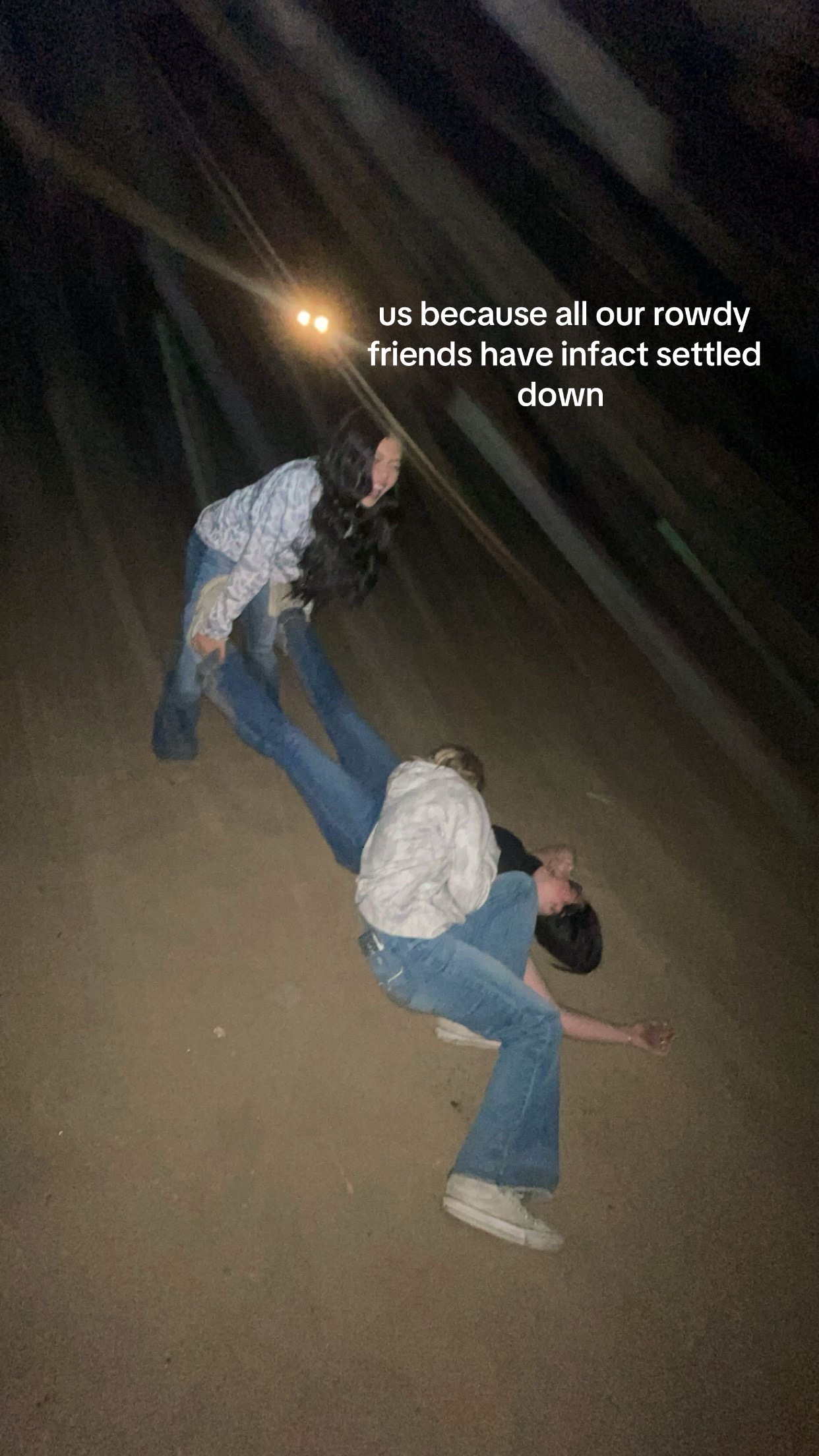 @L O N