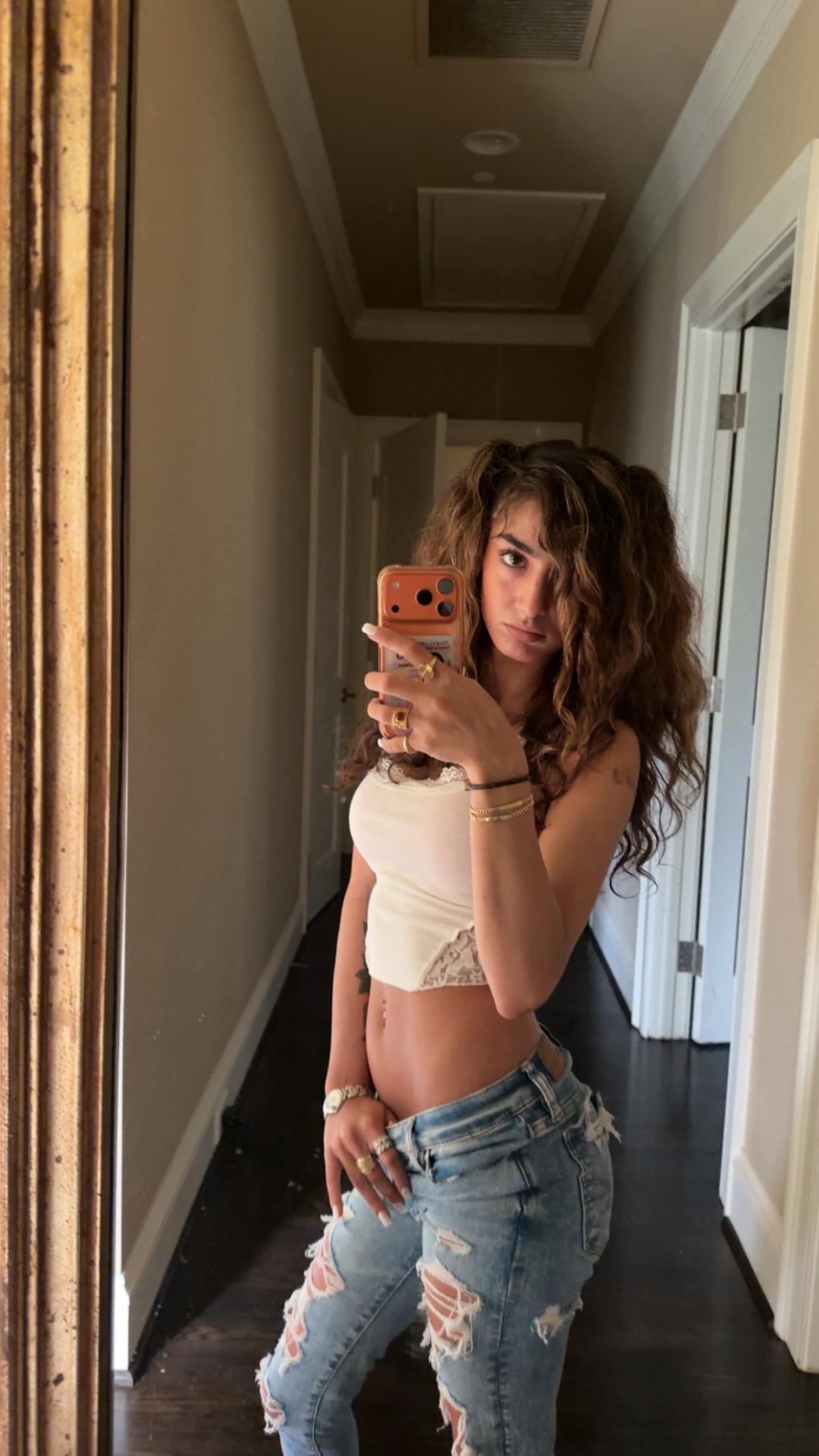 @Eva