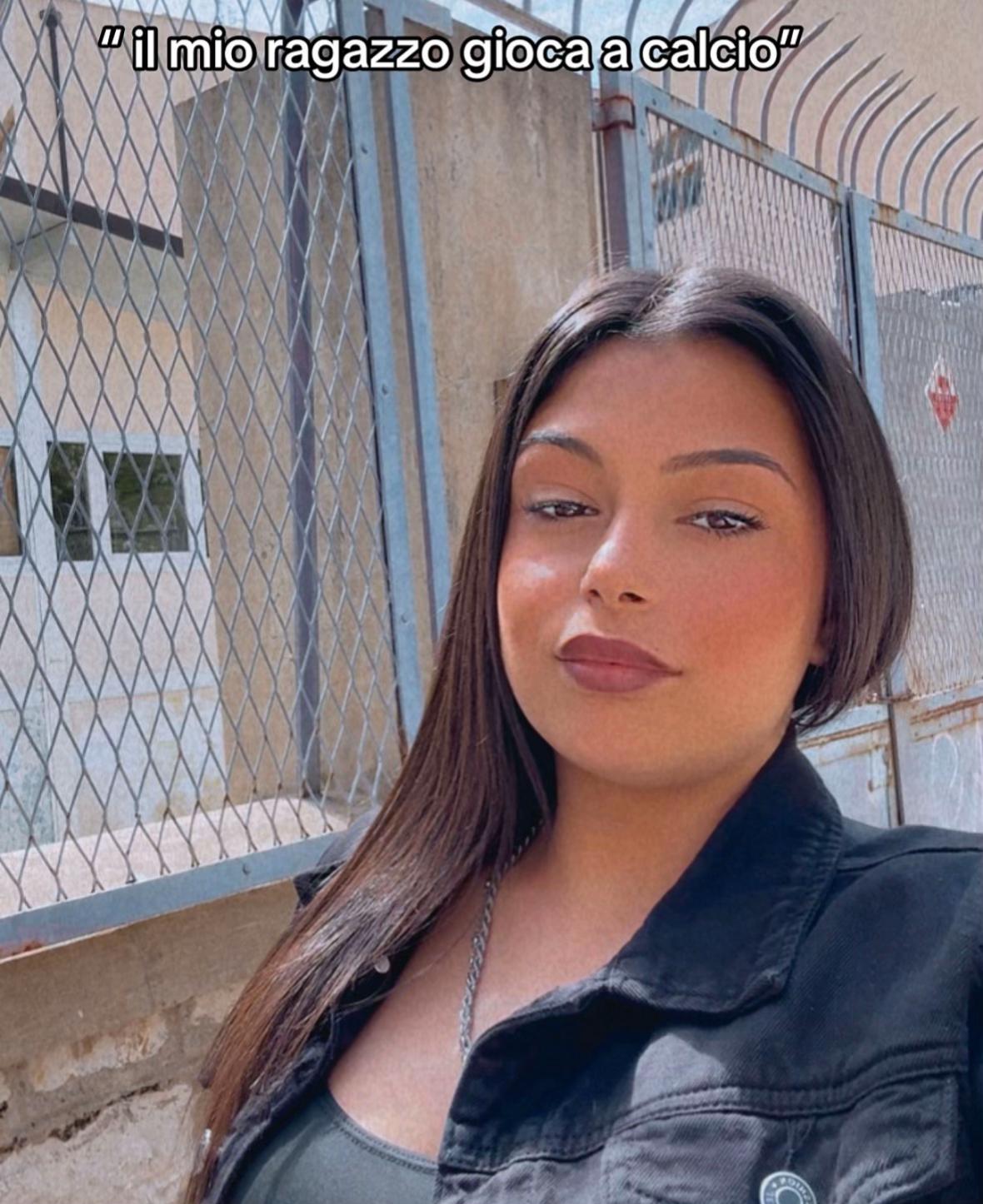 @👸🏽🖤🐍